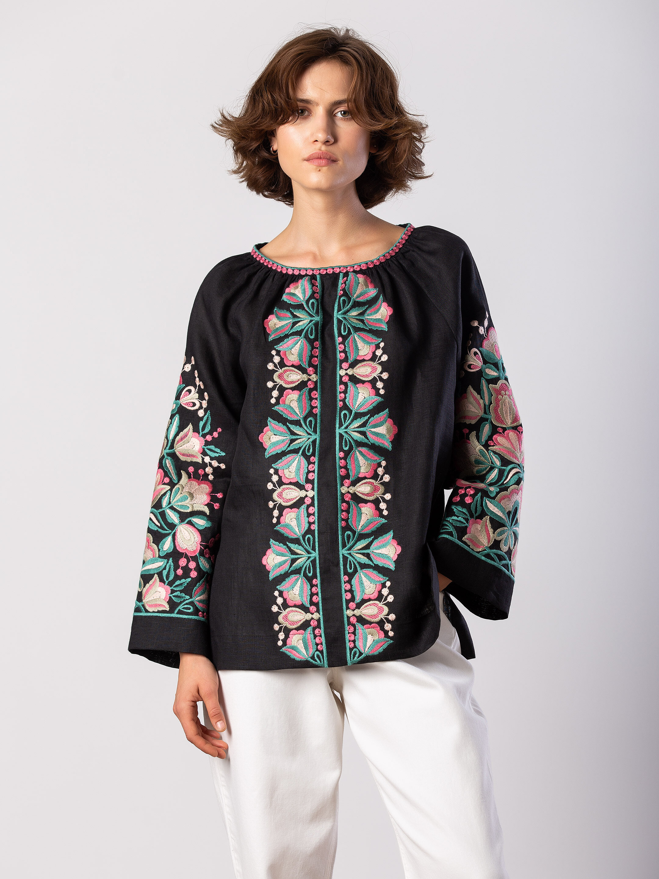 Black shirt with floral ornament Herb Buy