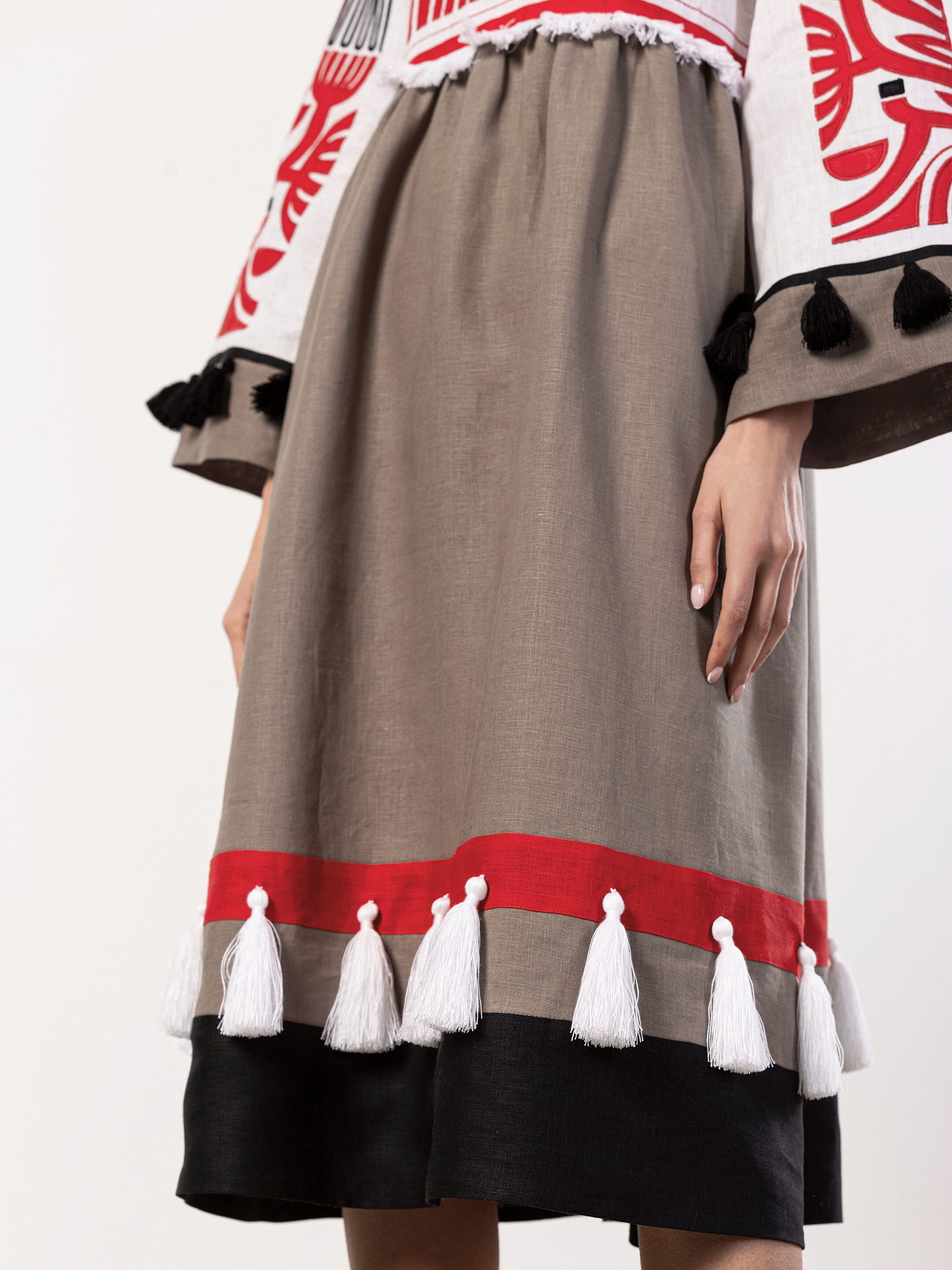 Linen dress with applique Icon Red sizes