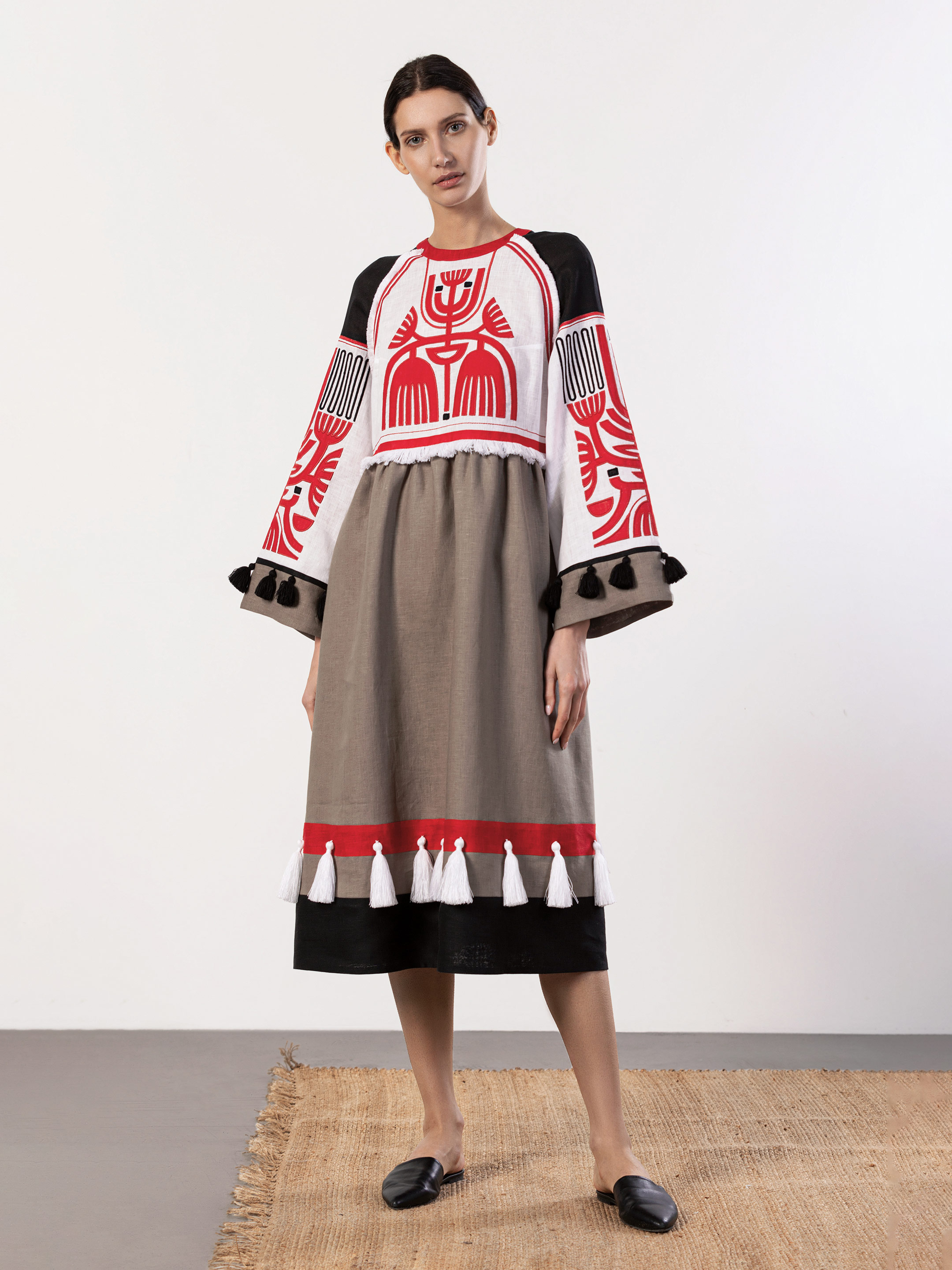Linen dress with applique Icon Red - photo 1