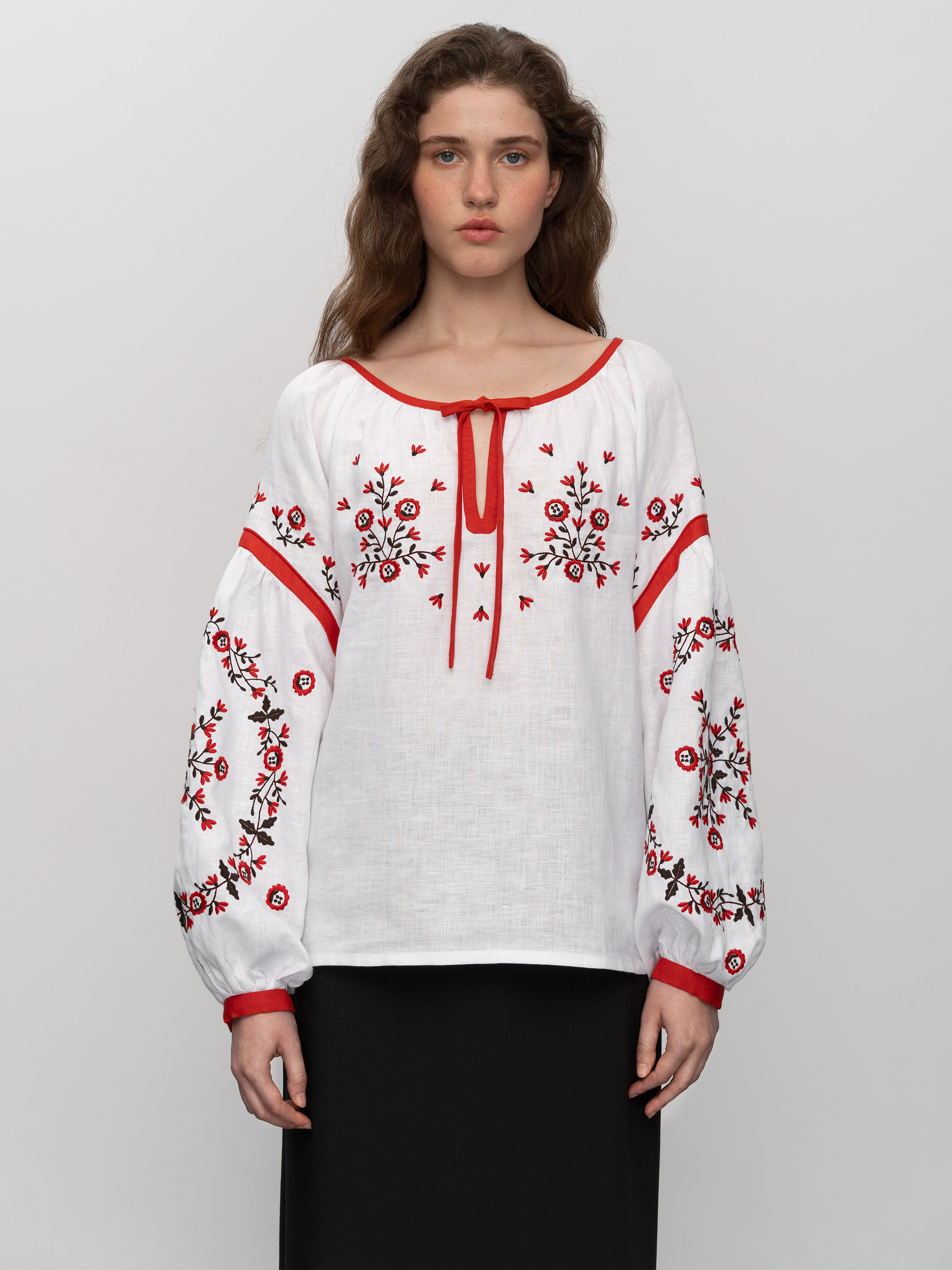 White embroidered shirt with free cut Svitanok - photo 1