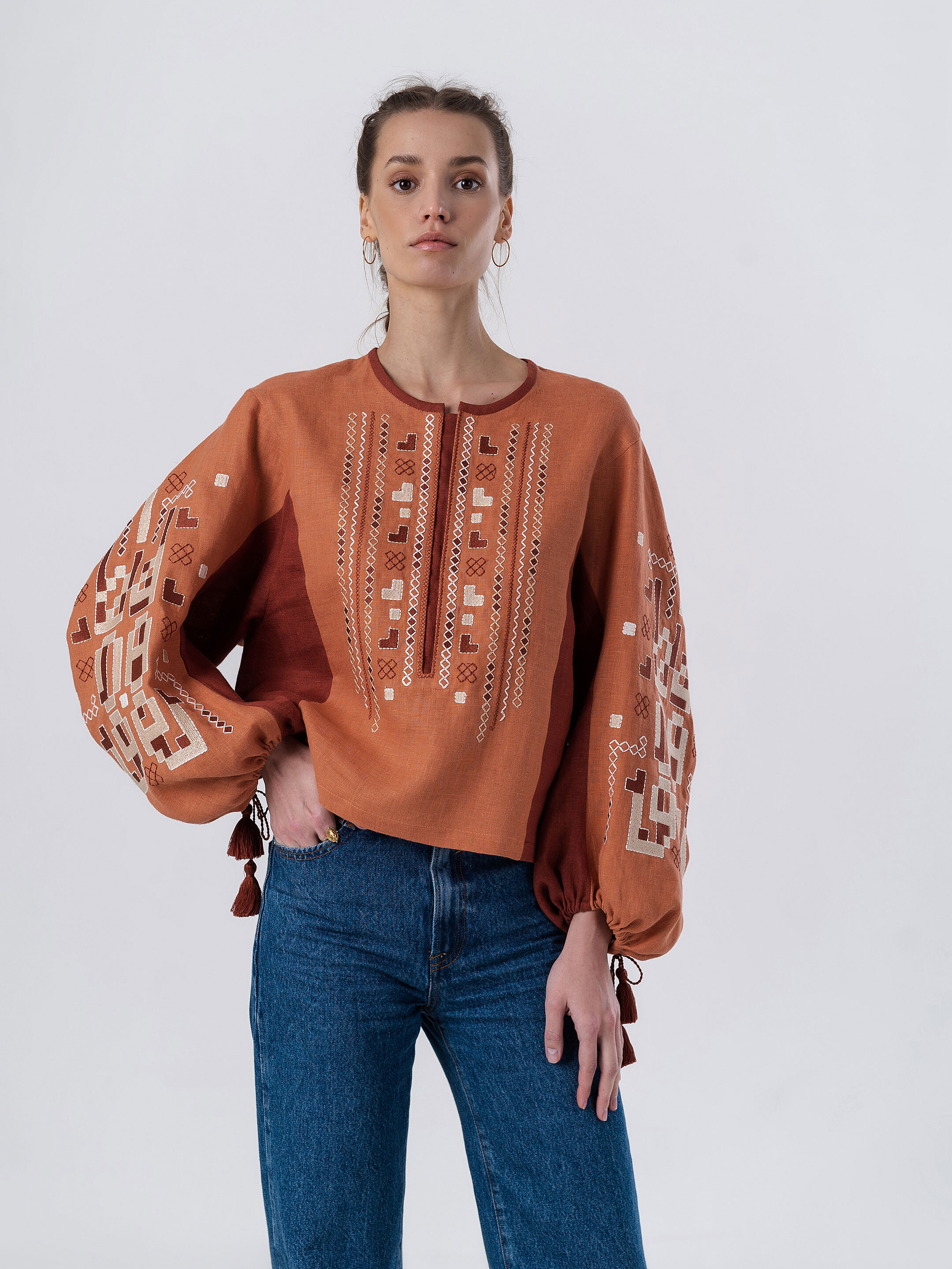 Linen embroidered shirt with geometric ornament Nezalezhni choose