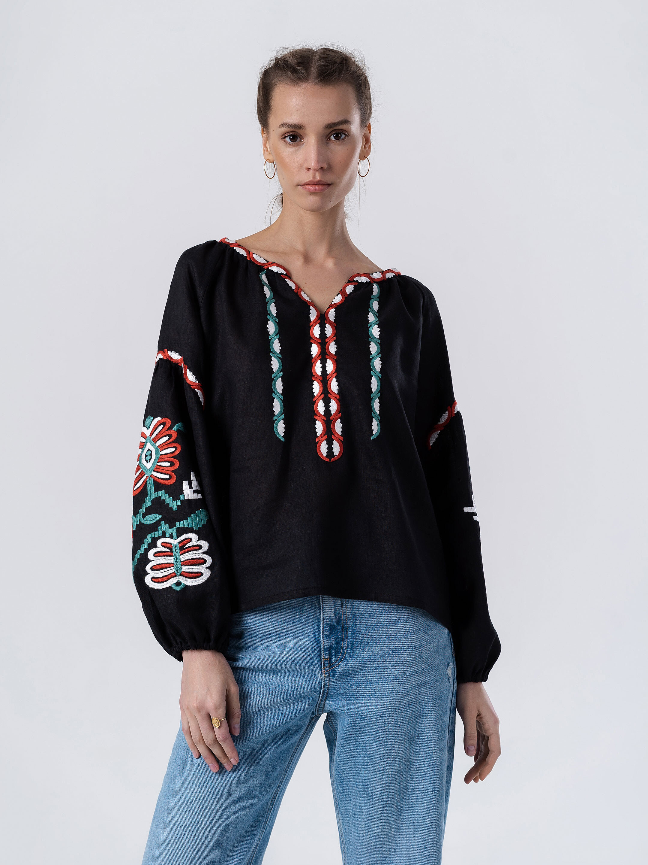 Embroidered shirt with black linen VARENYK cheap