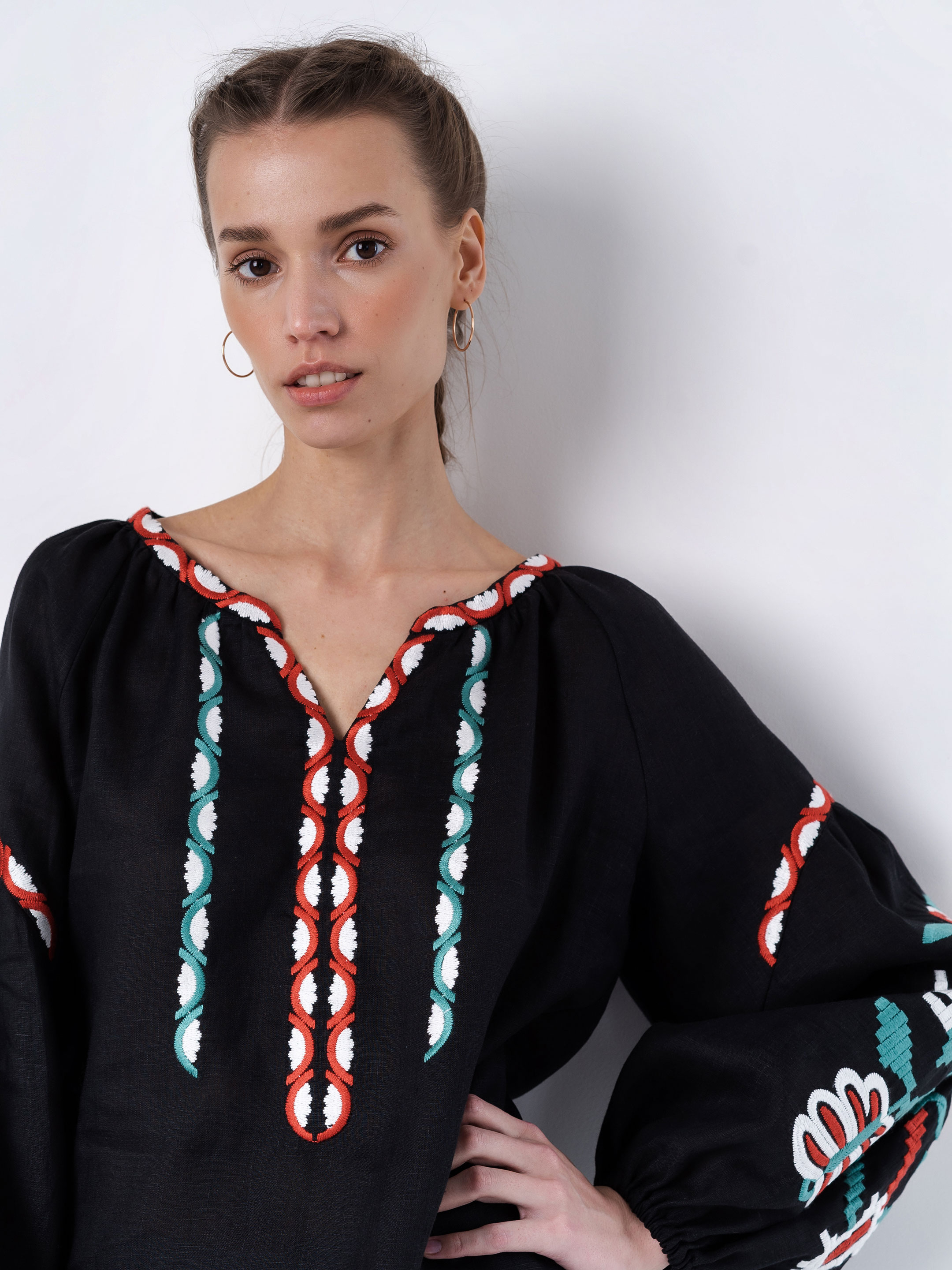 Linen blouse with applique Zagadka Black buy in Kyiv, price — Etnodim