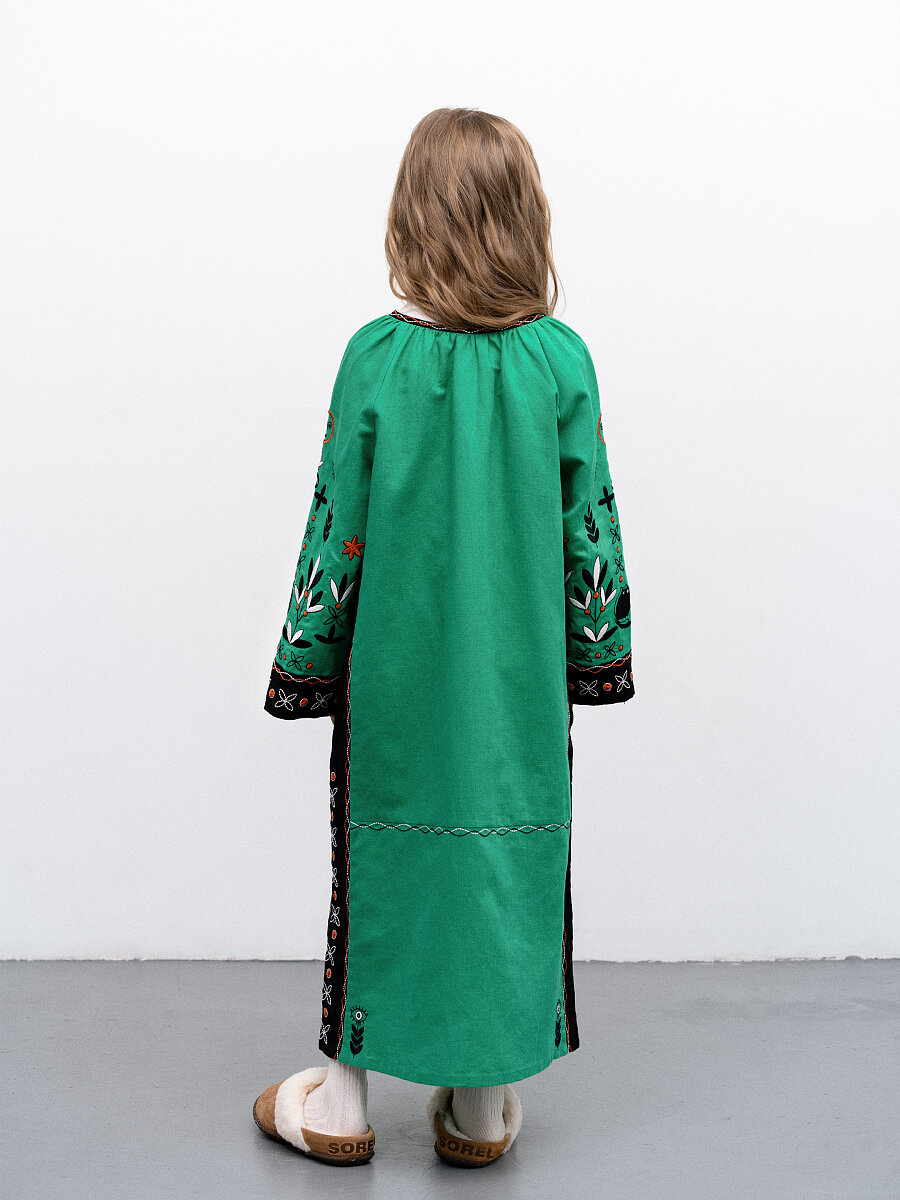 Divchyna Trostynka embroidered children's dress [0]