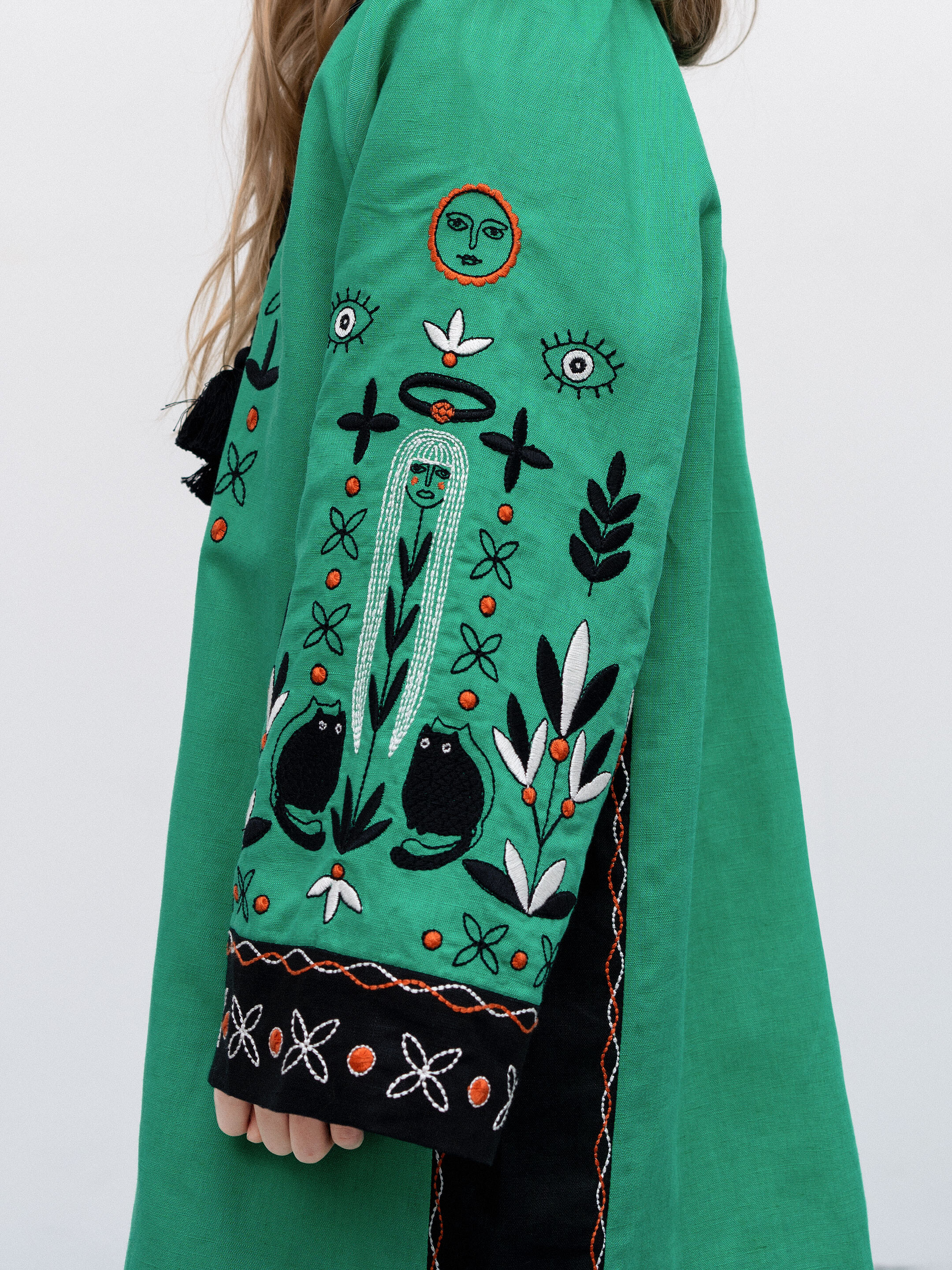 Divchyna Trostynka embroidered children's dress ціна