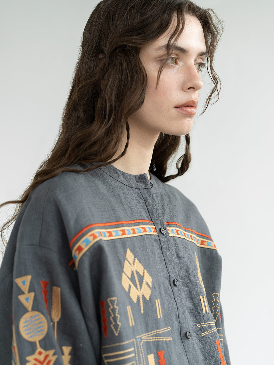 Linen shirt with embroidery Saenko [0]