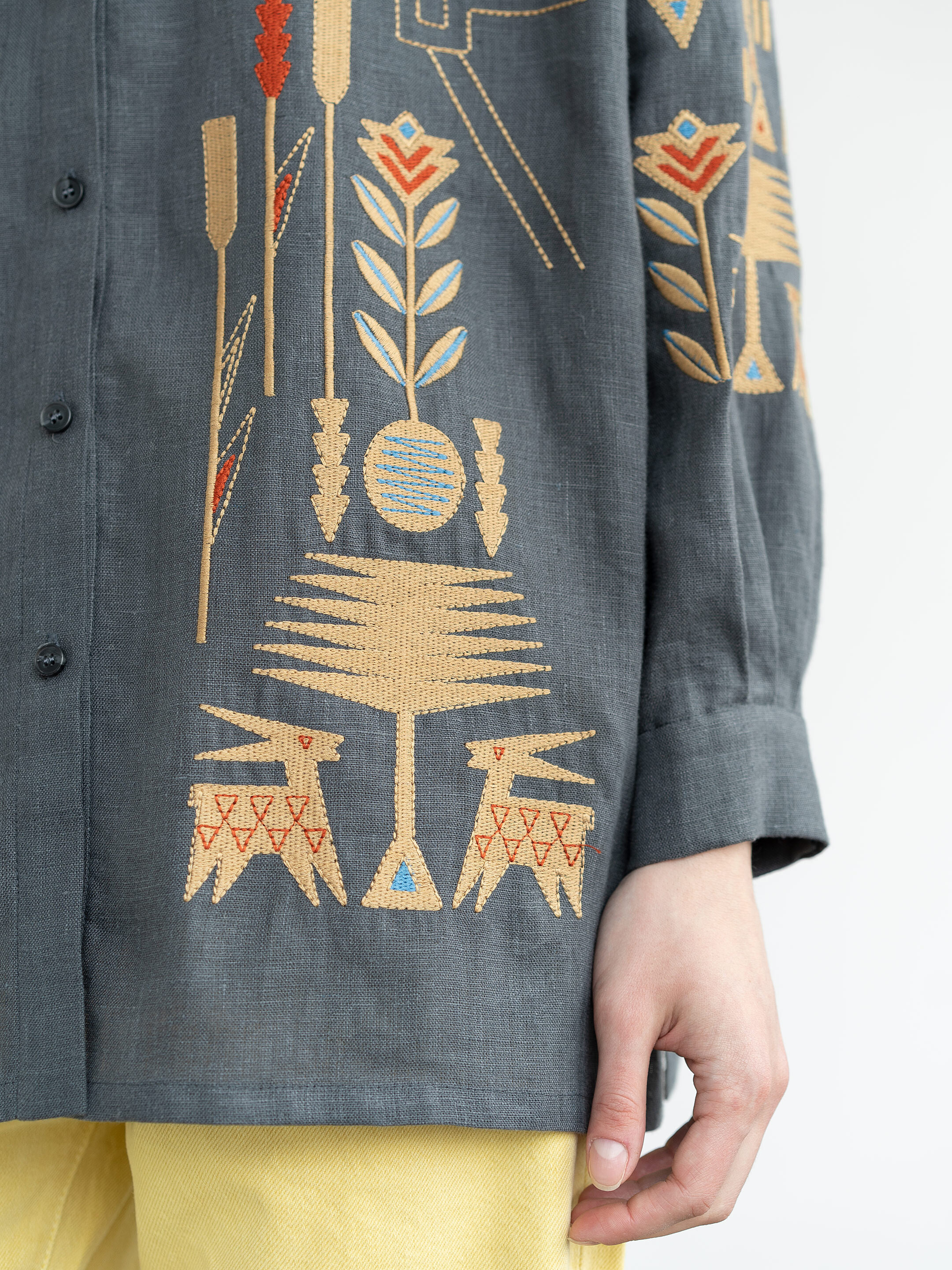 Linen shirt with embroidery Saenko ціна