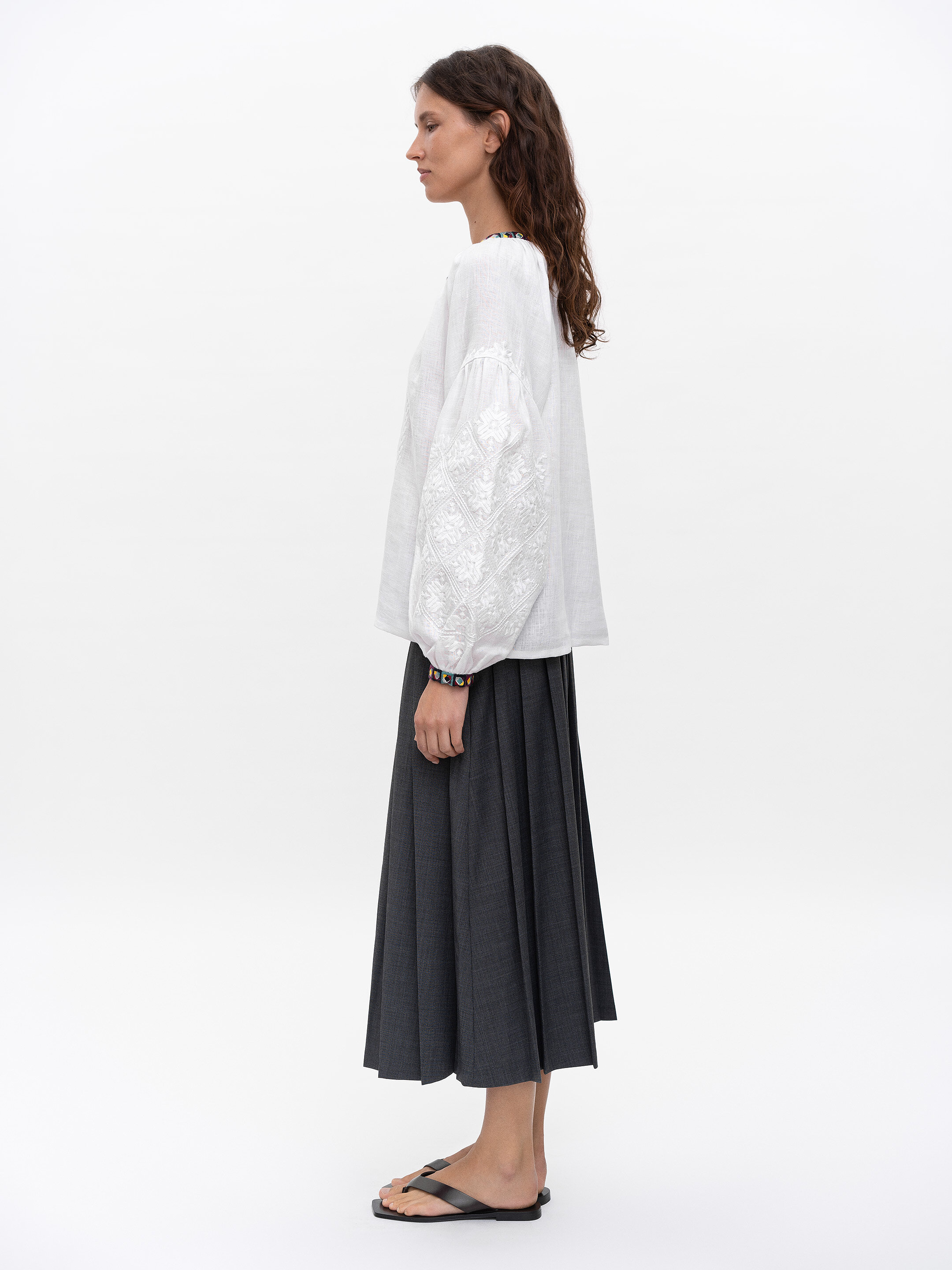 White embroidered shirt Siayvo in Ukraine