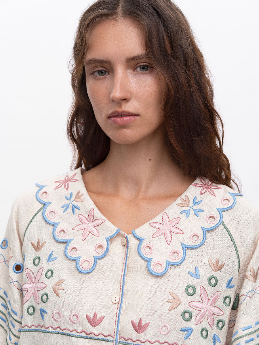 Embroidered beige linen shirt with a collar Bandura [0]