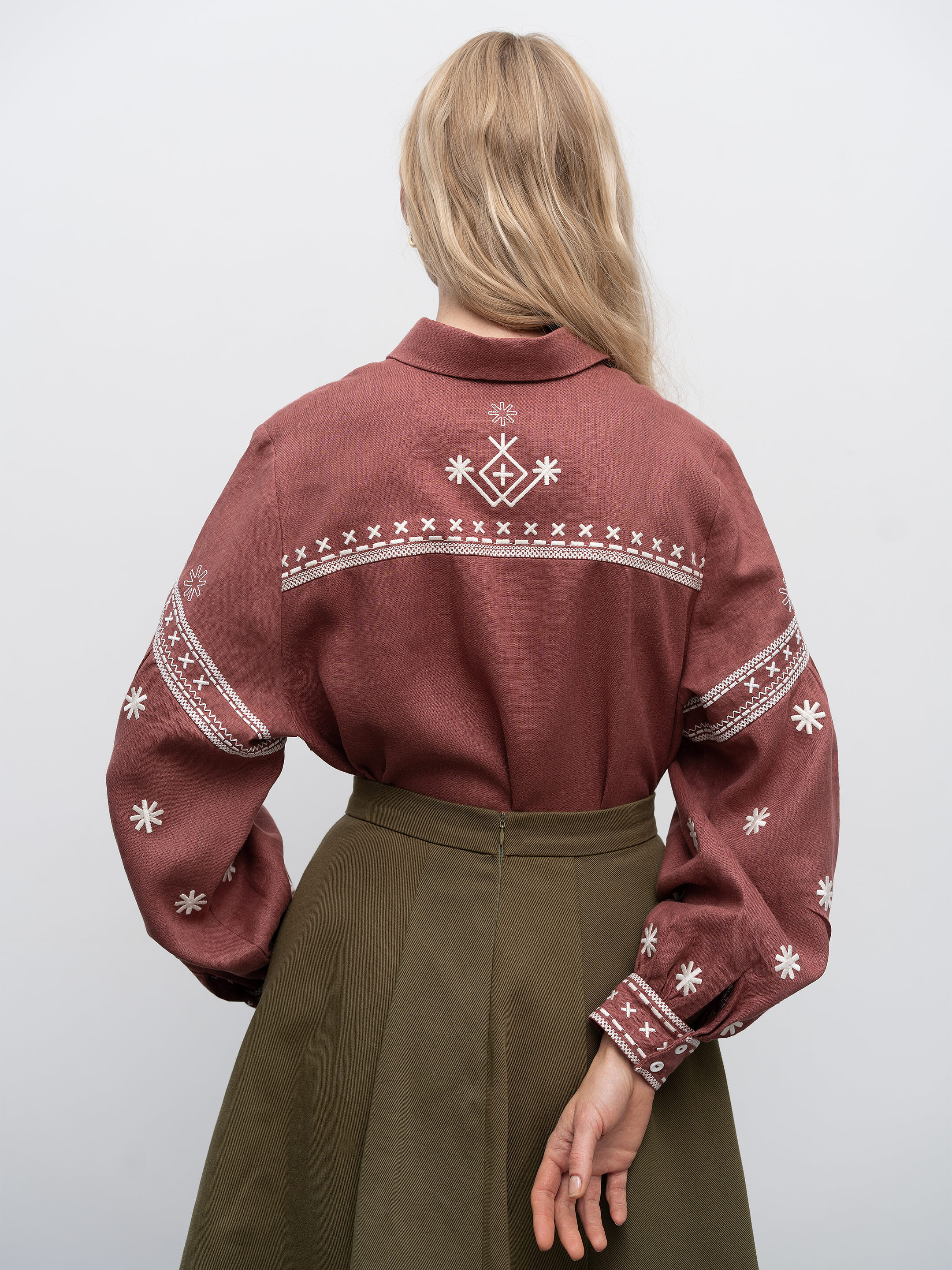Terracotta linen shirt with embroidery Tsvit Tera in Ukraine