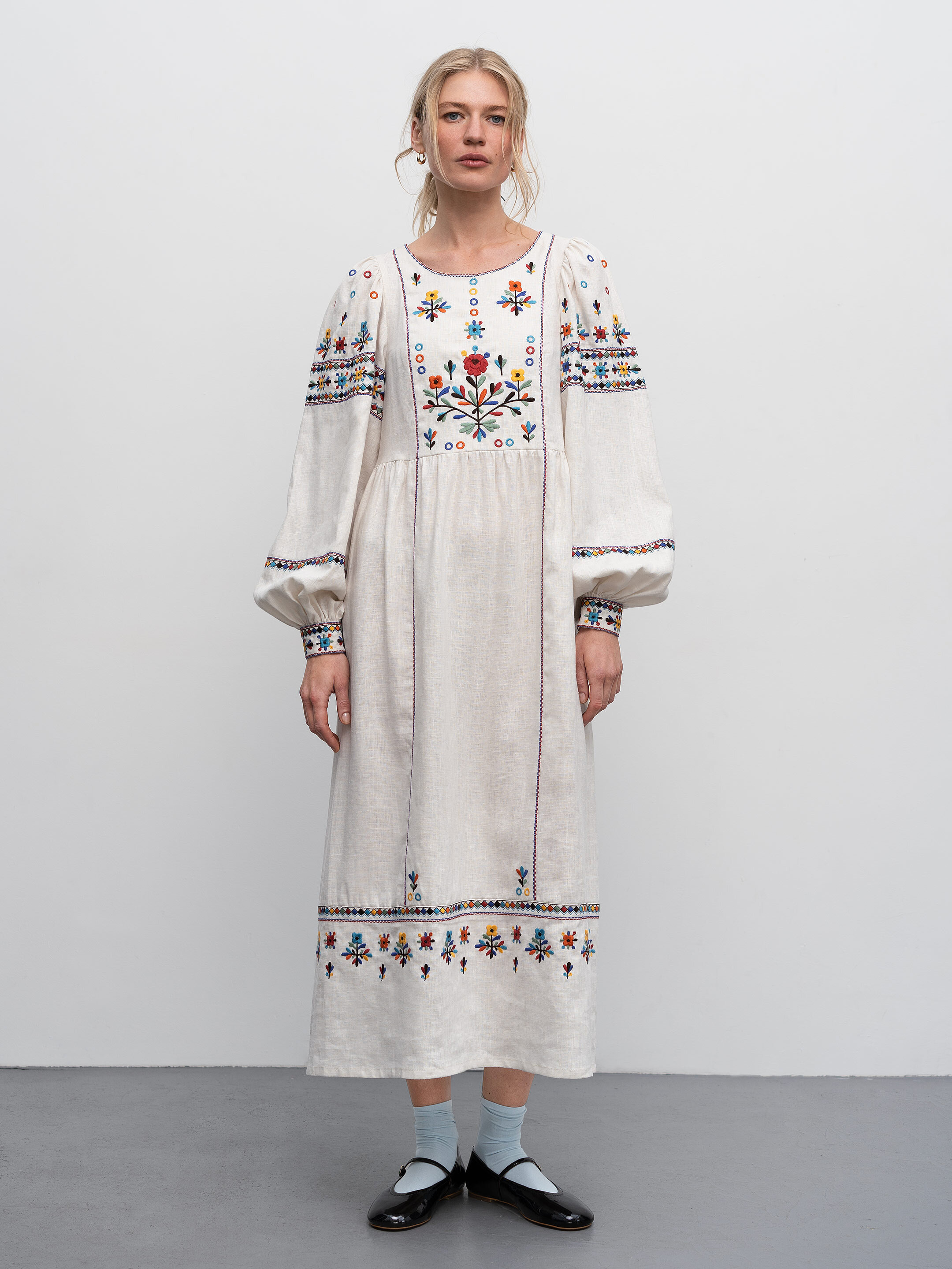 Long embroidered linen dress with yavorivsky ornament Yaryna Buy