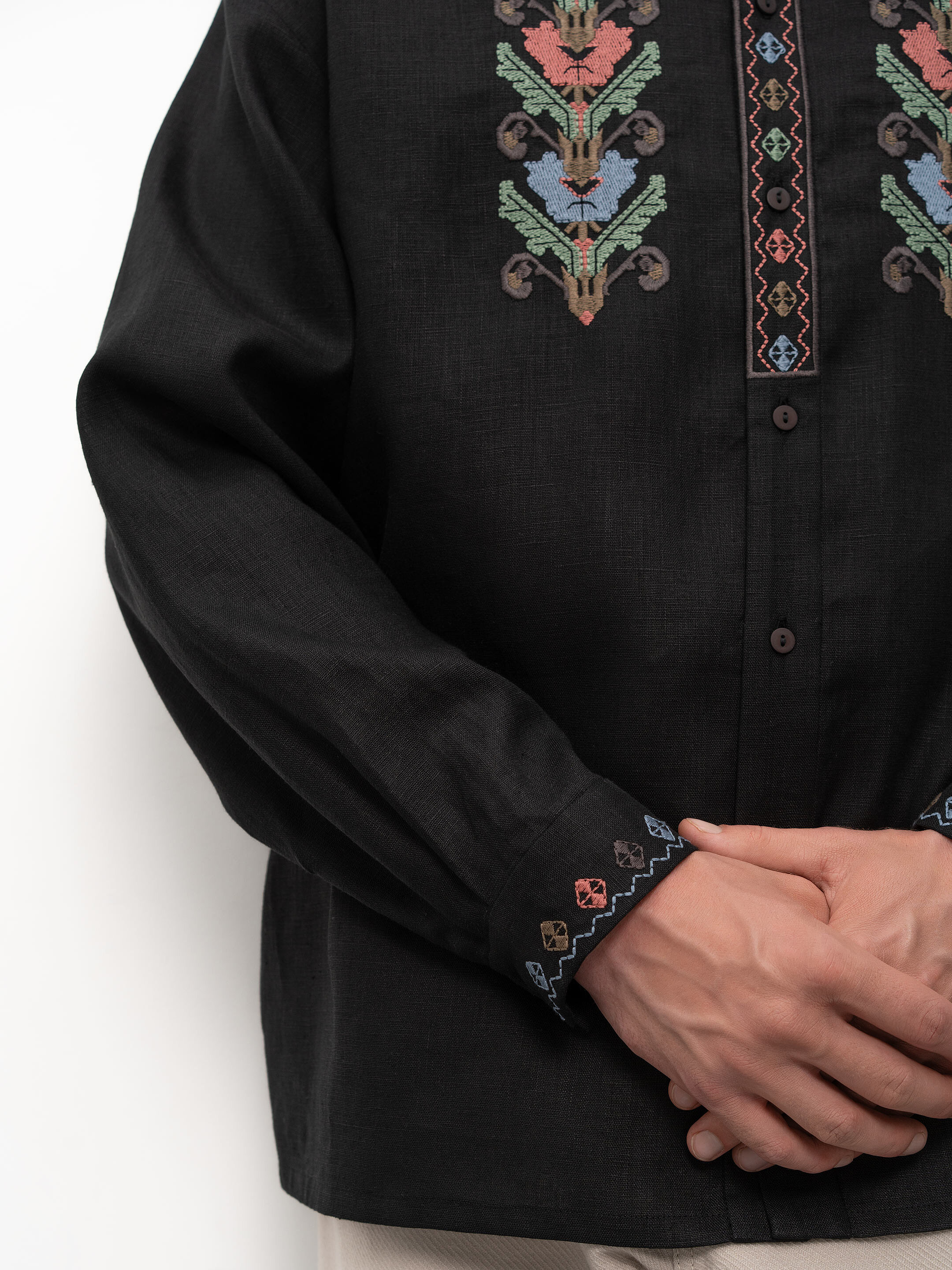 Men's embroidered shirt with a collar Kovel photo