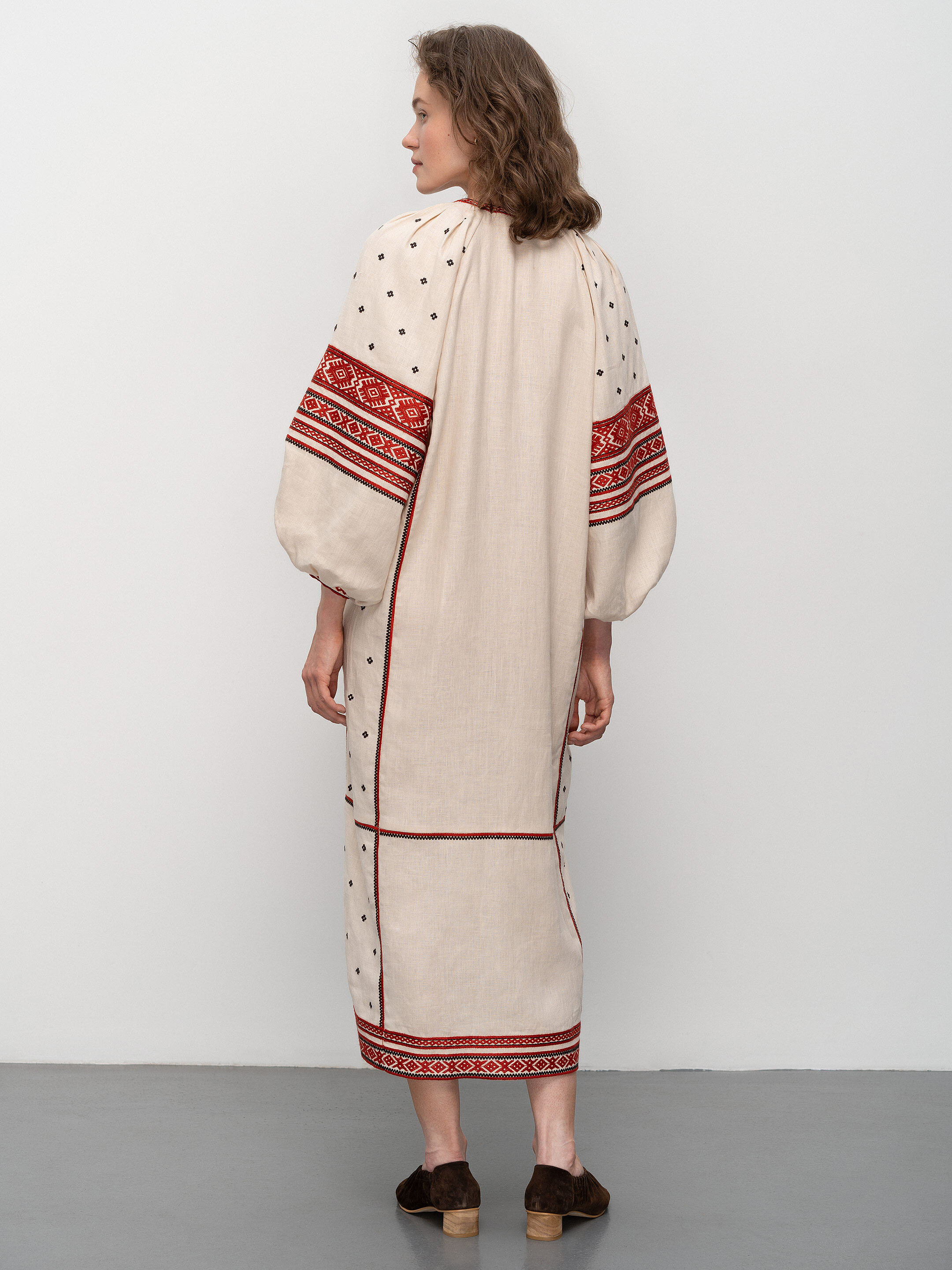 Embroidered dress of the Polissia region Malyn photo