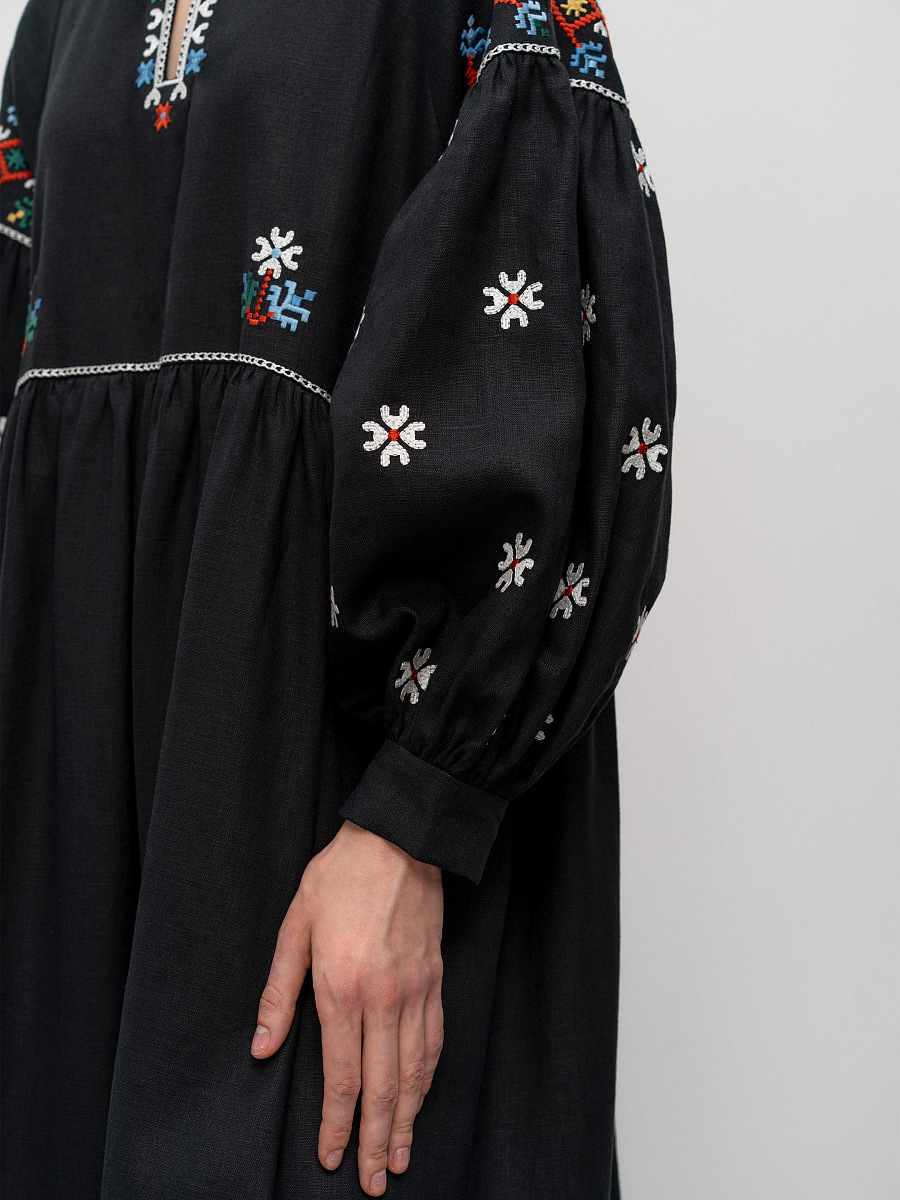 Long embroidered dress of the Podillia region Vinnytska [0]