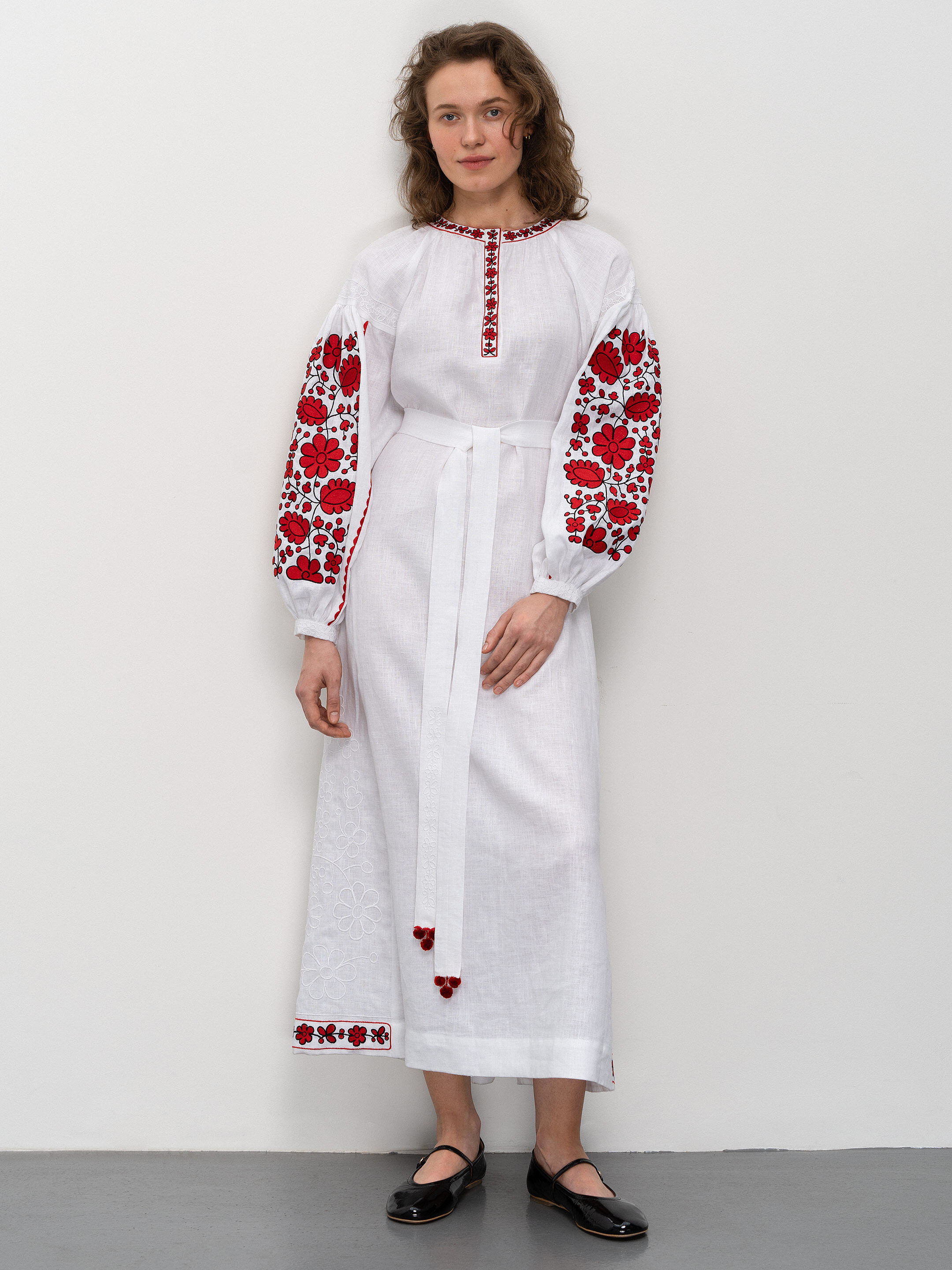 Long embroidered dress Myrhorodska ціна