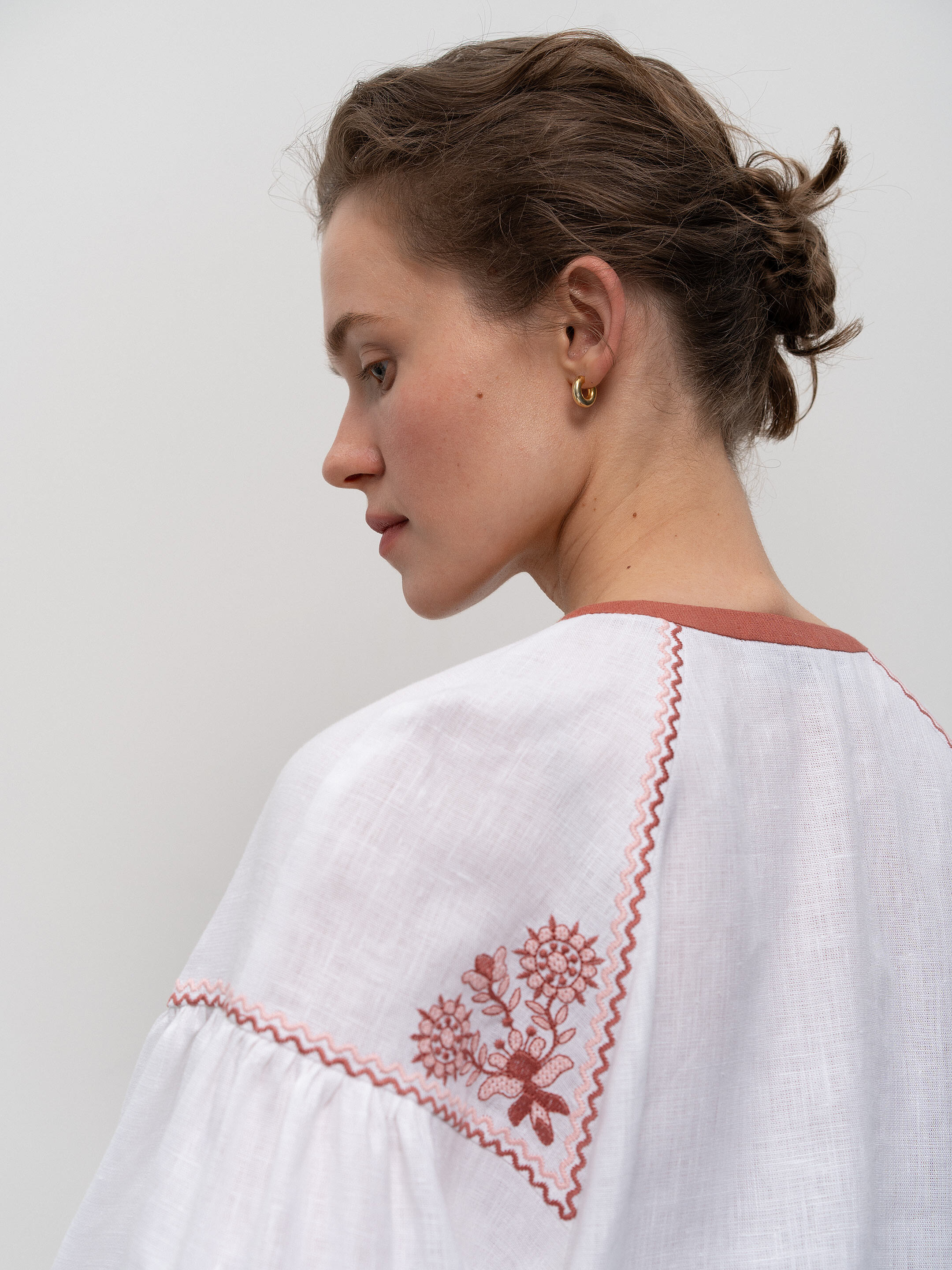 Women's shirt from the Poltava region Opishne photo