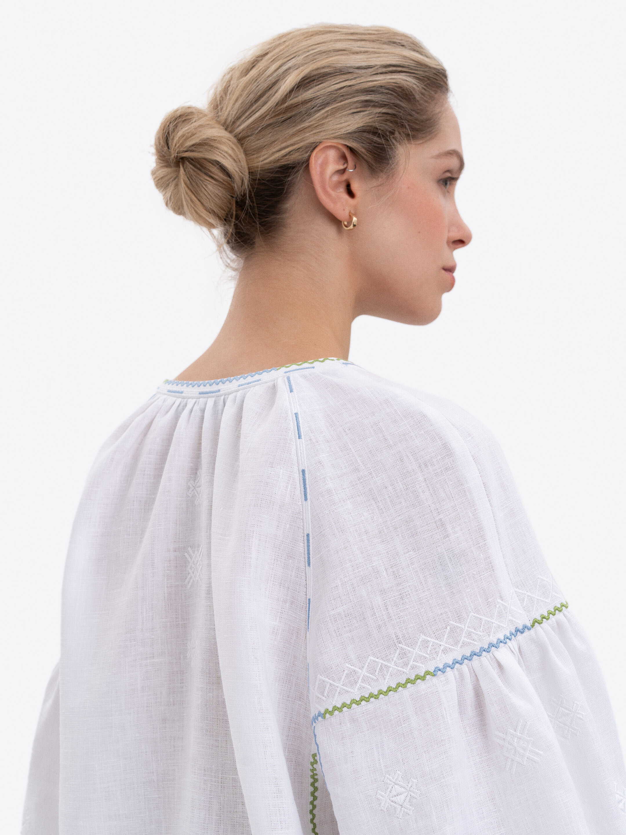 Kharkivska women's shirt ціна
