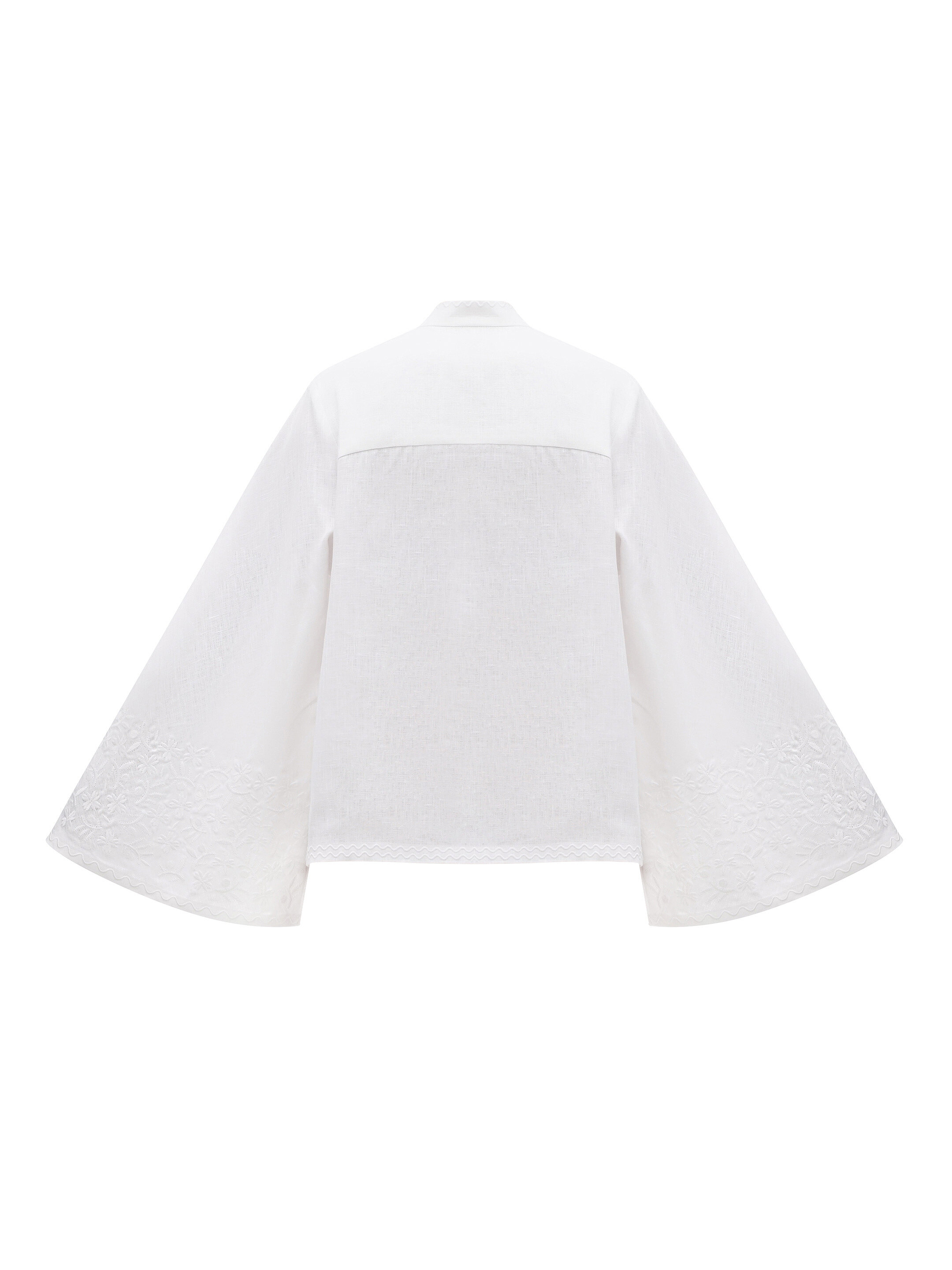 Linen blouse with wide sleeves and matching embroidery Teren Mono fitting