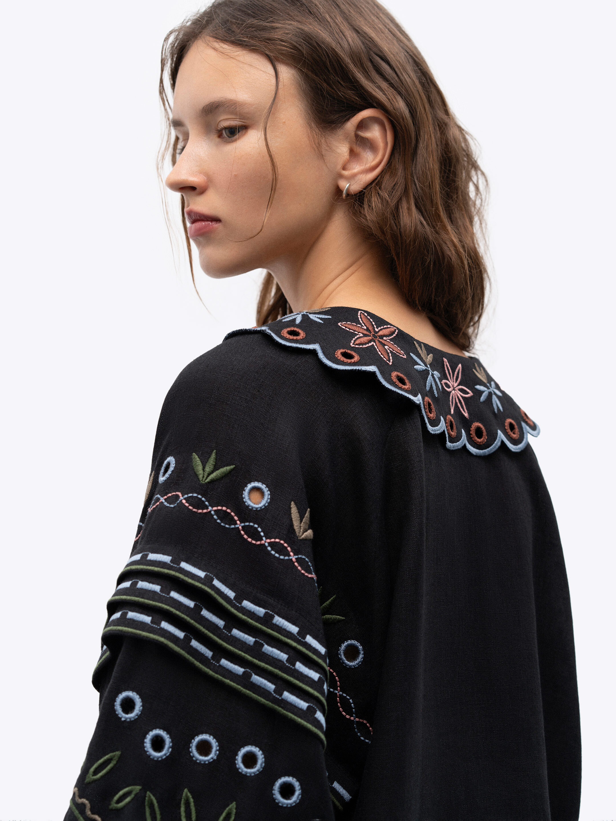 Embroidered jacket made of black linen with a collar Bandura Dark ціна