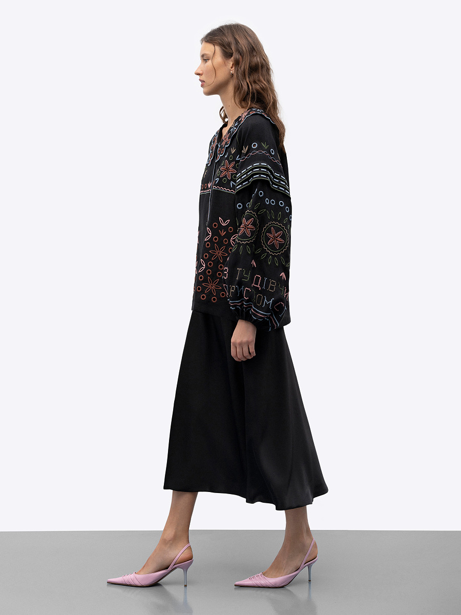 Embroidered jacket made of black linen with a collar Bandura Temna [0]