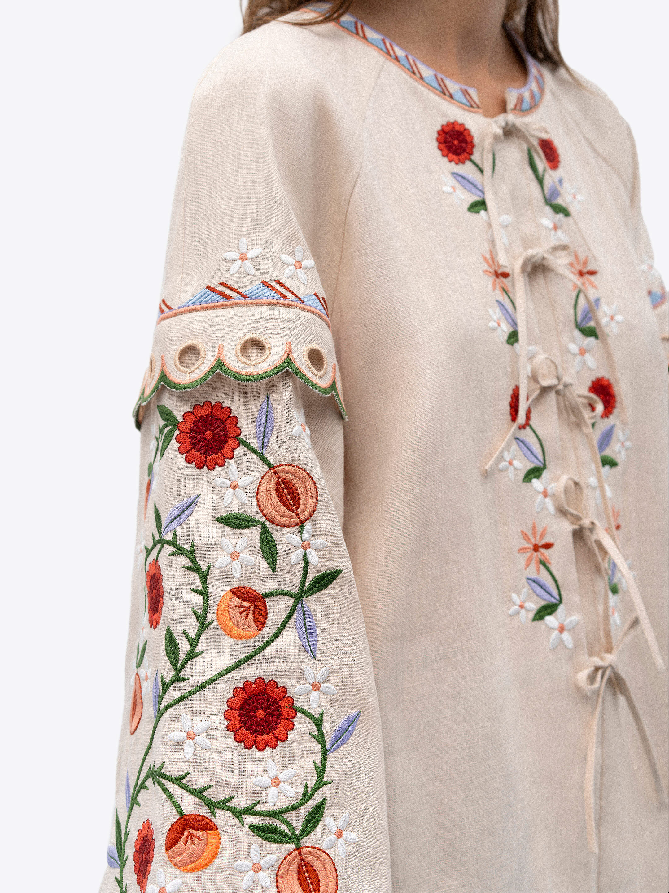 Women's embroidered blouse dedicated to the east Abrykosy W ціна