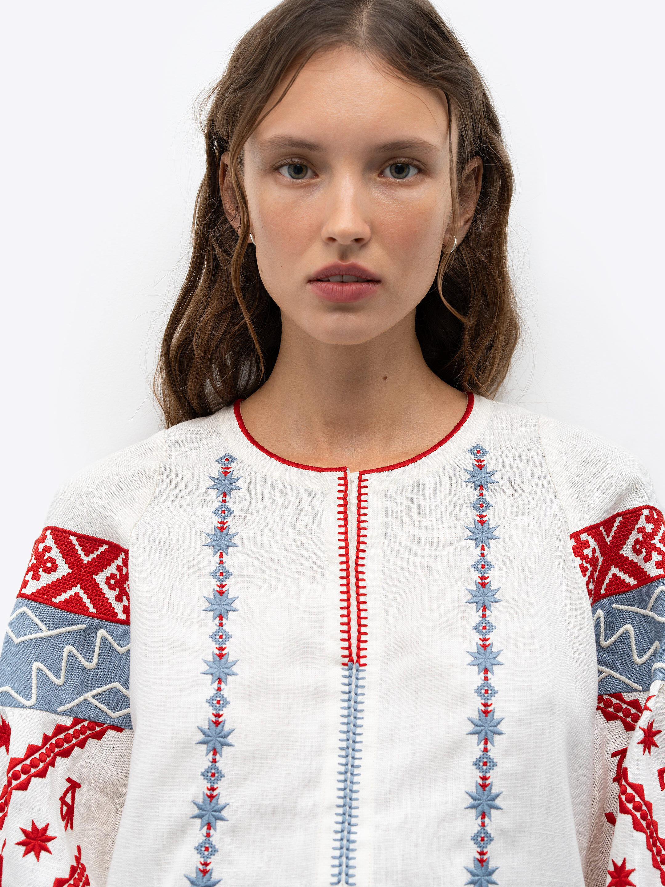 Women's embroidered blouse dedicated to the alphabet Rutenia fitting