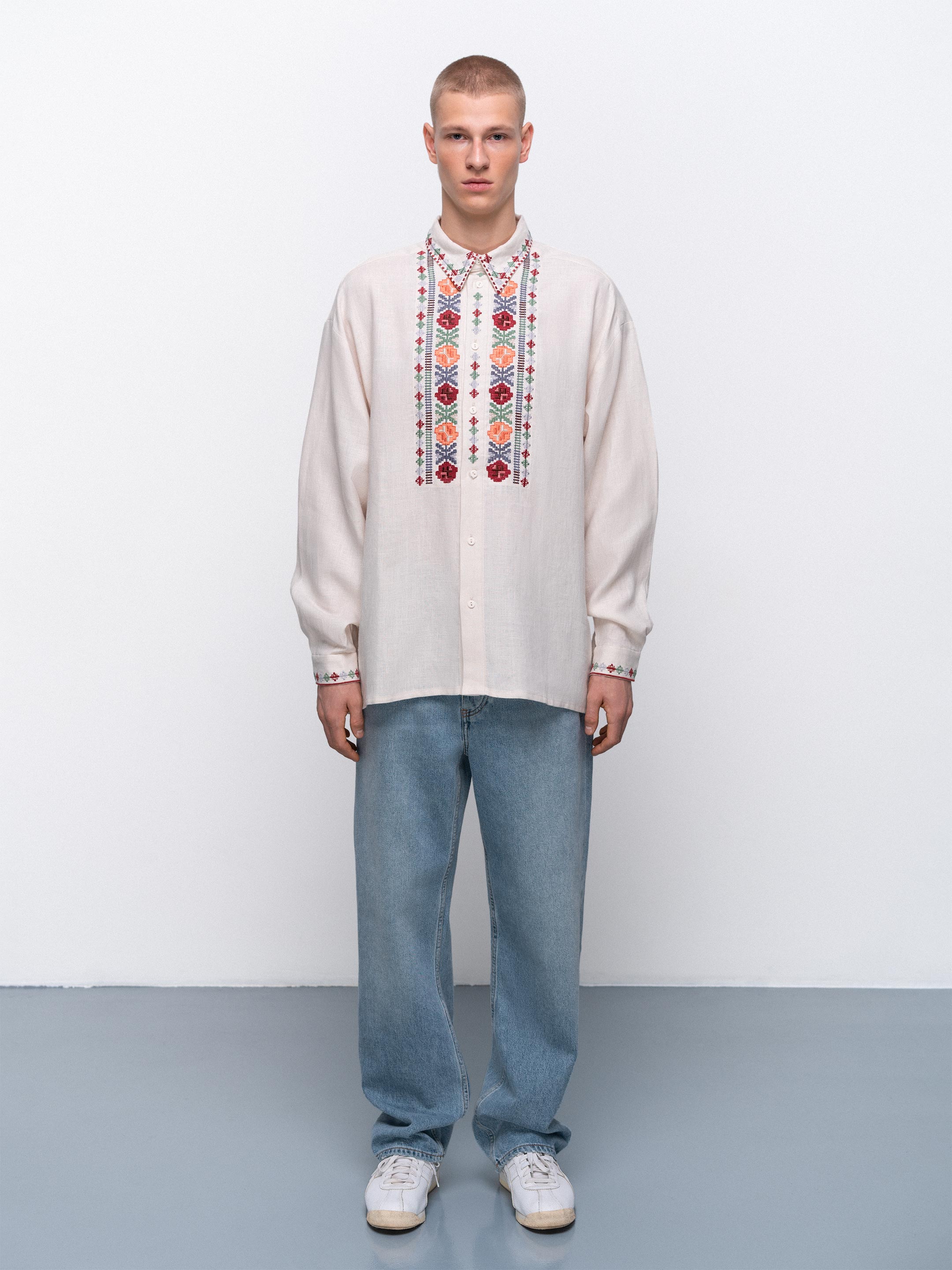 Men's embroidered shirt dedicated to the east Abrykosy M - photo 2