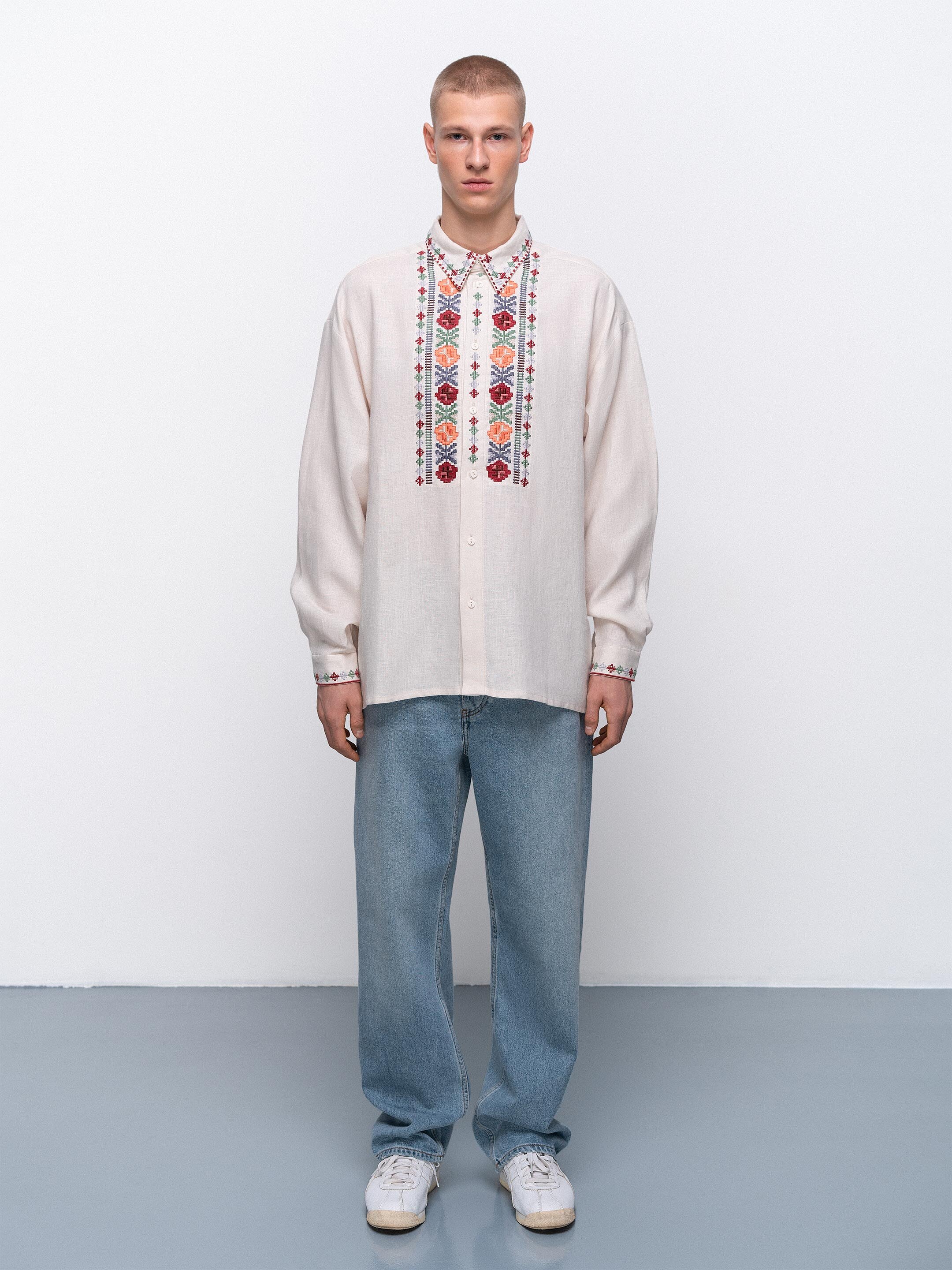 Men's embroidered shirt dedicated to the east Abrykosy M cheap