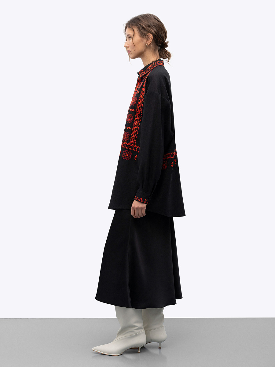 Black linen shirt with an embroidered ornament Nova Khata 1930 [0]