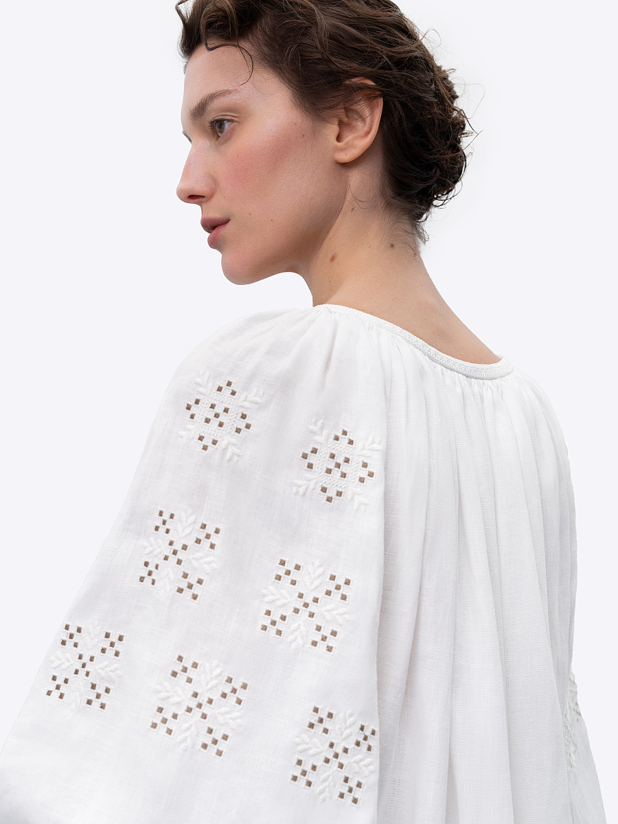 Long embroidered shirt Elizabeth [0]