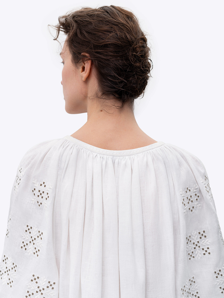 Long embroidered shirt Elizabeth [0]