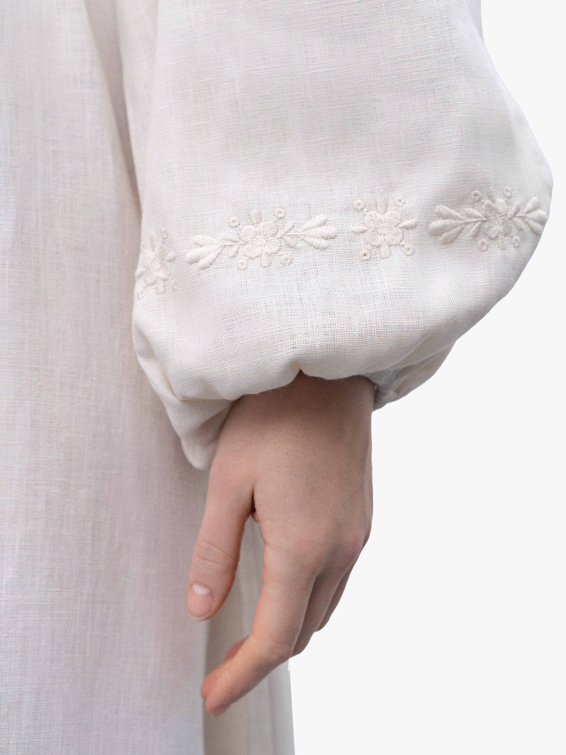 Linen dress with embroidery Pervotsvit Light choose