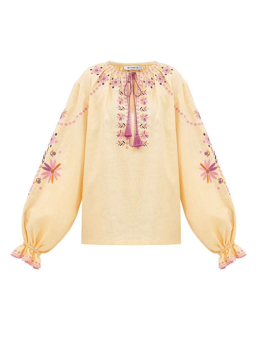 Voluminous embroidered blouse with floral ornaments Kviten [0]