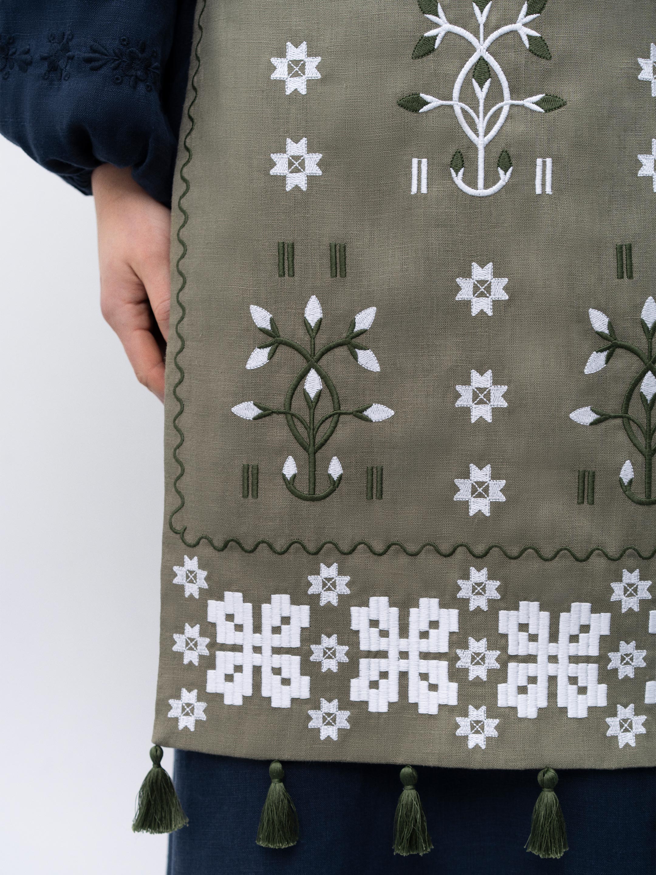 Embroidered linen apron khaki color Rozmay - photo 2