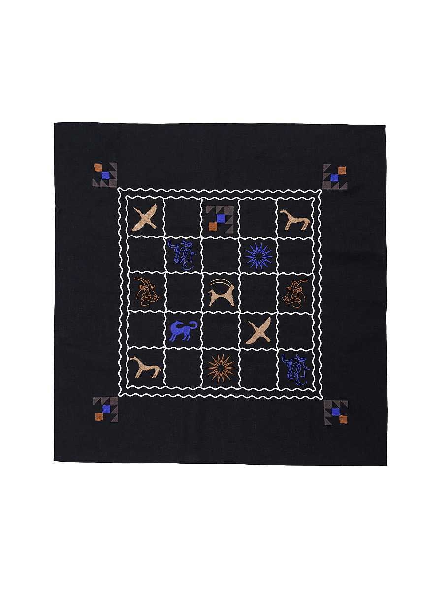 Linen scarf with embroidery ornamentation of wild animals Zvir [0]