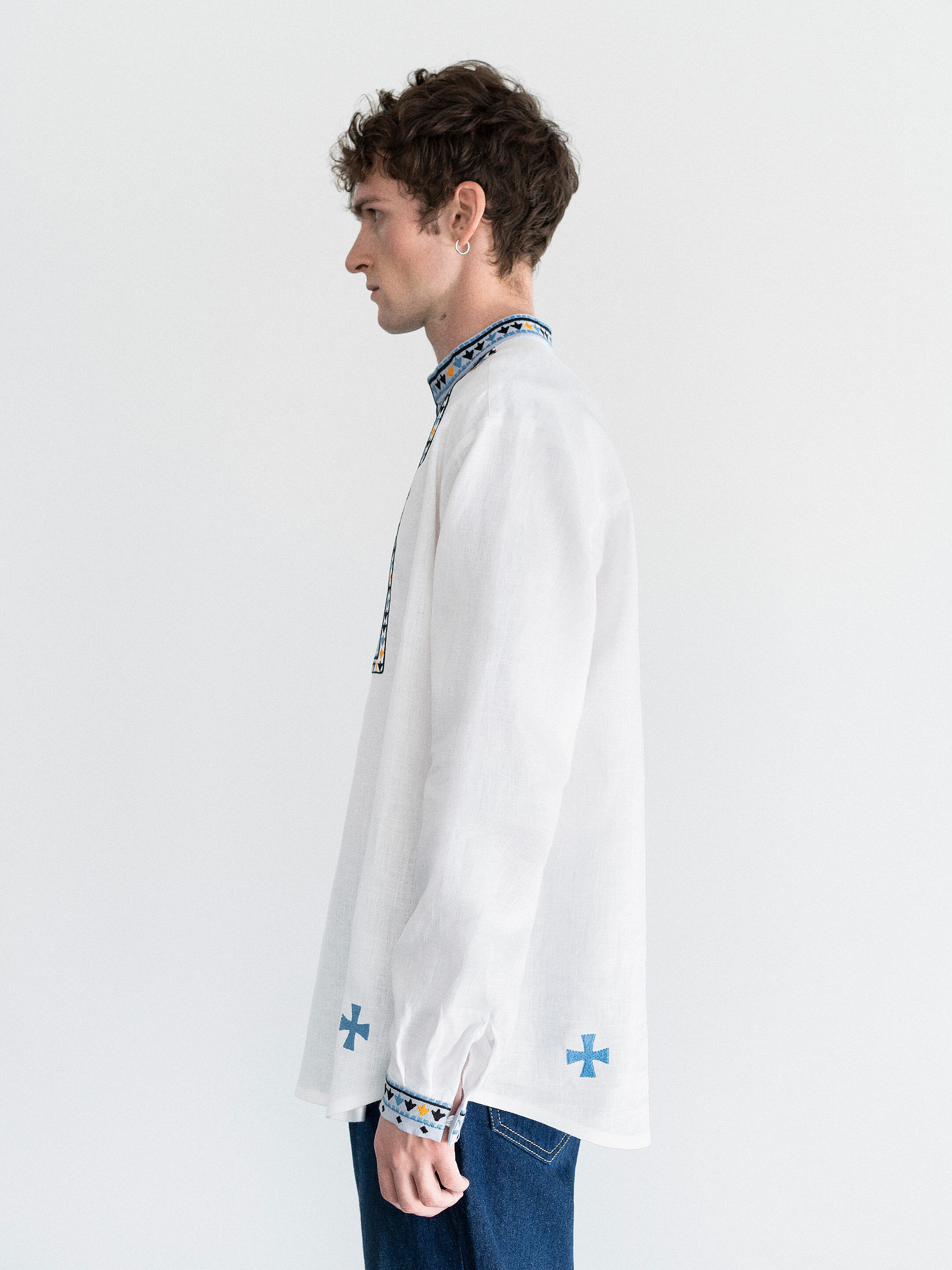 Embroidered shirt Estonia cheap