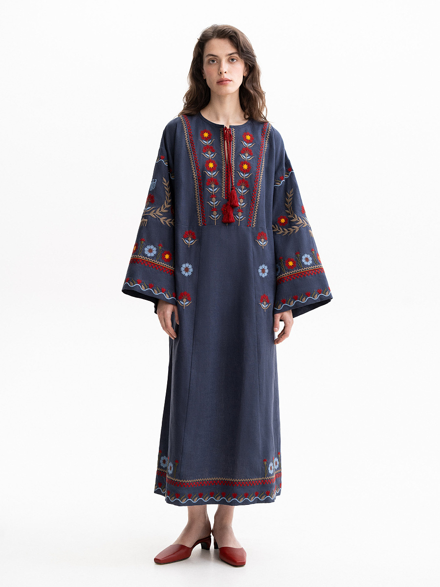 Embroidered dress Germany [0]
