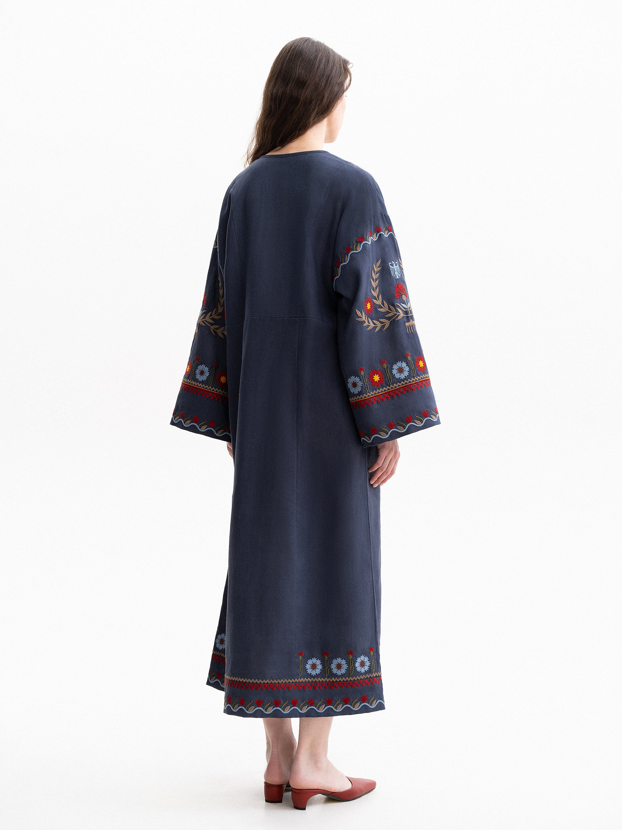 Embroidered dress Germany cheap