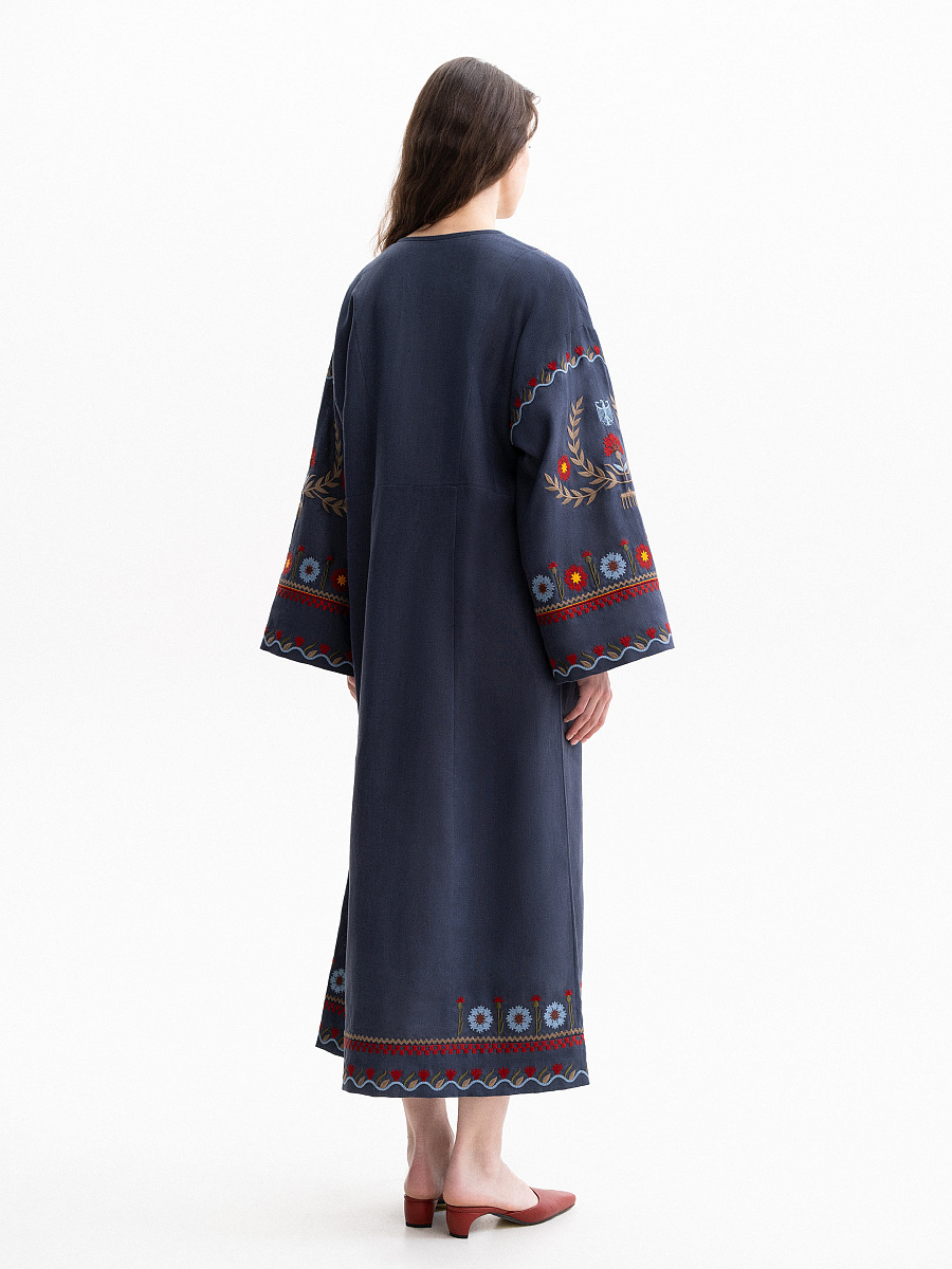 Embroidered dress Germany [0]