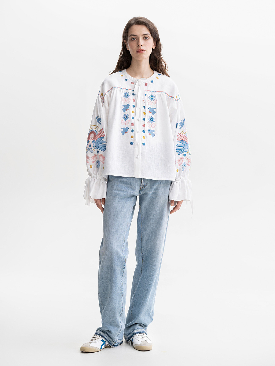 White embroidered shirt with abundant embroidery Prychornomorya [0]