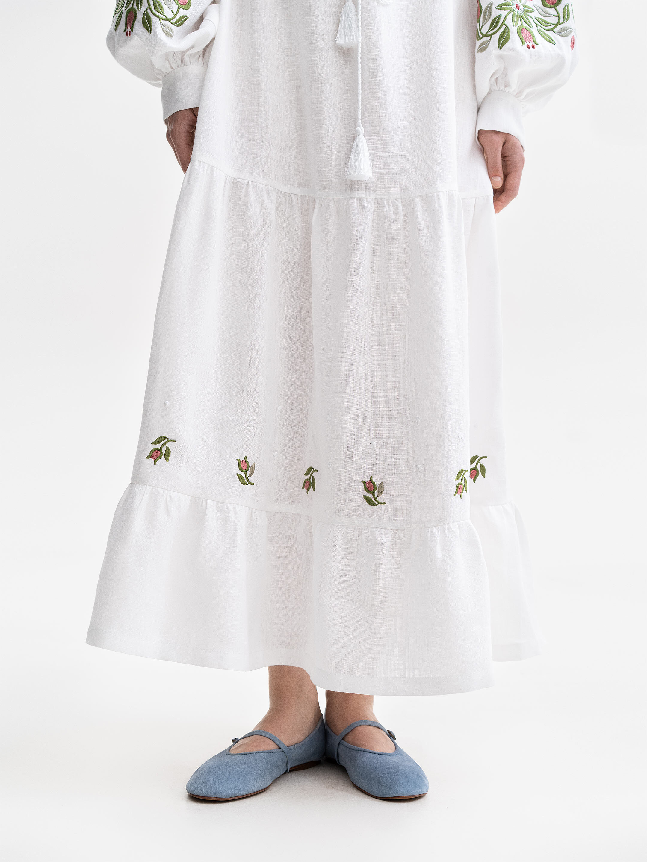 Embroidered dress with floral ornament Pelageya ціна