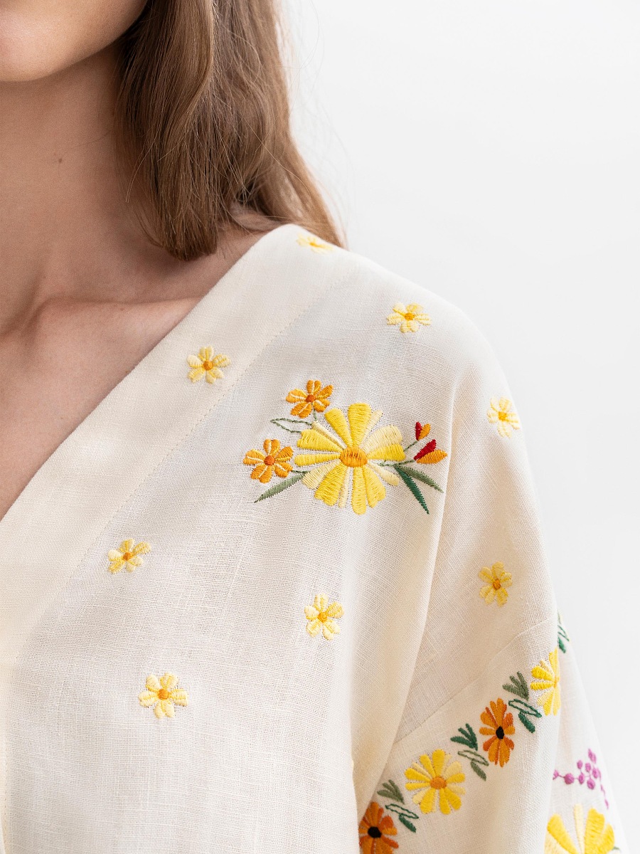 Light linen embroidery blouse Budzhak [0]