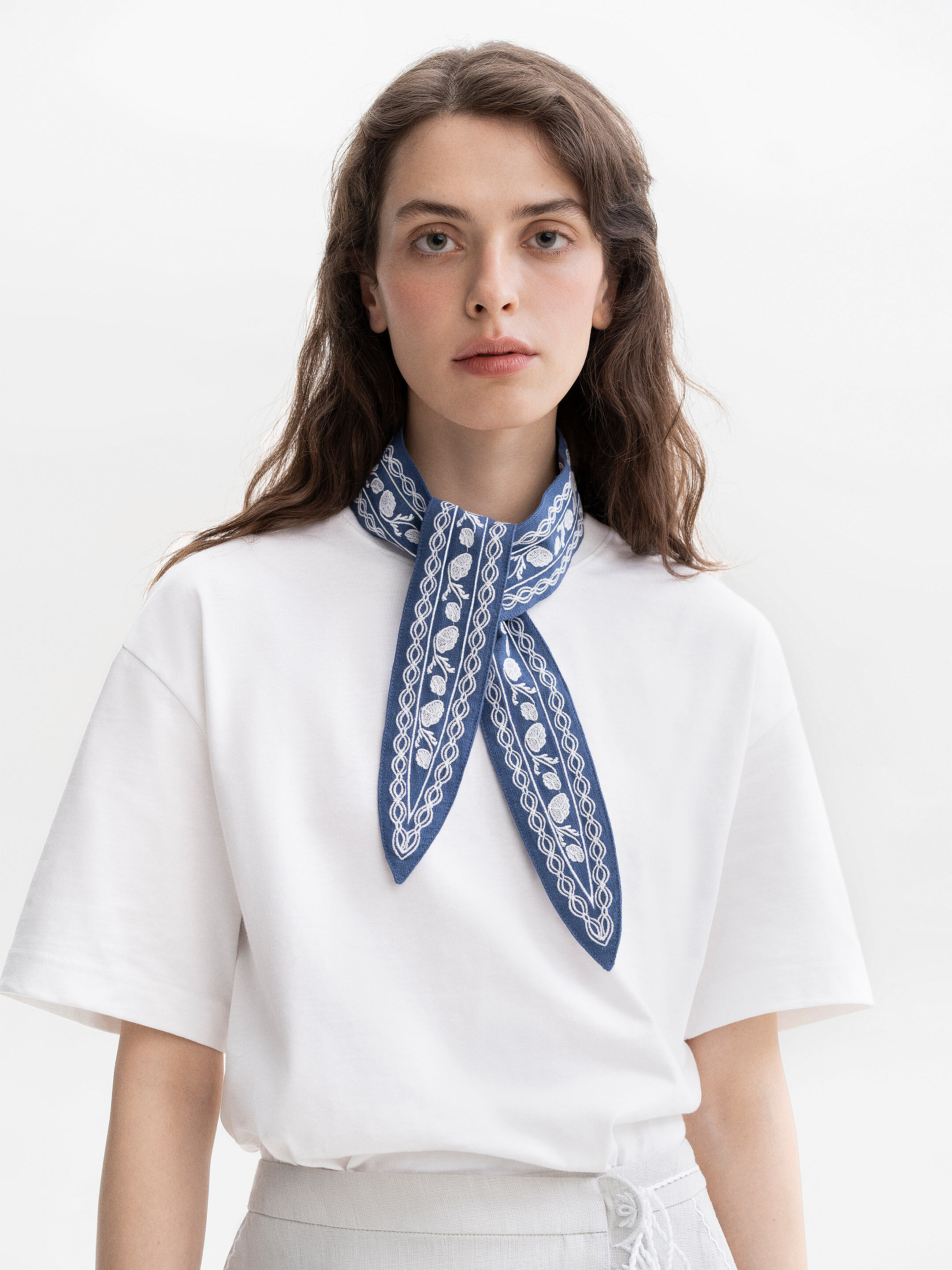 Blue linen handkerchief with white embroidery Dnipryana Buy