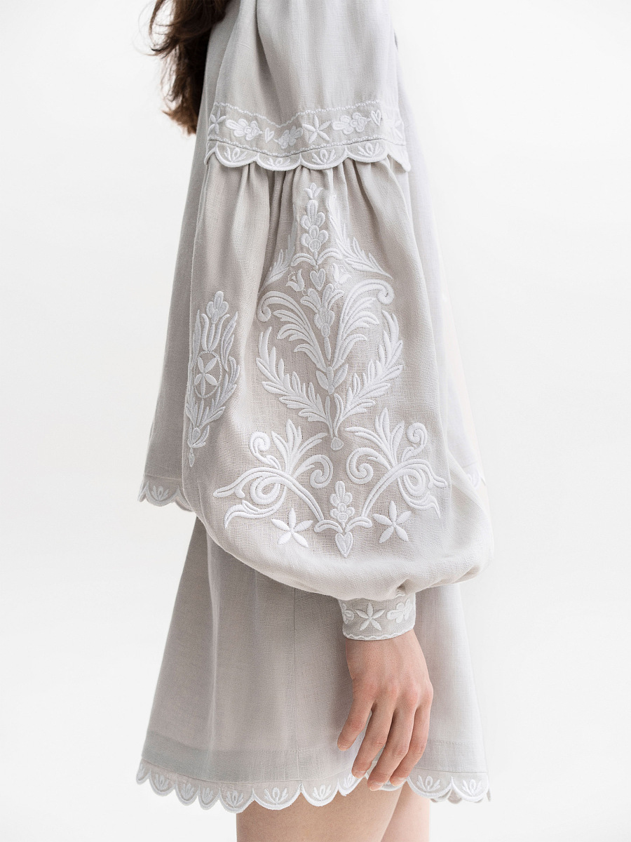 Gray linen blouse with white embroidery Kakhovka [0]