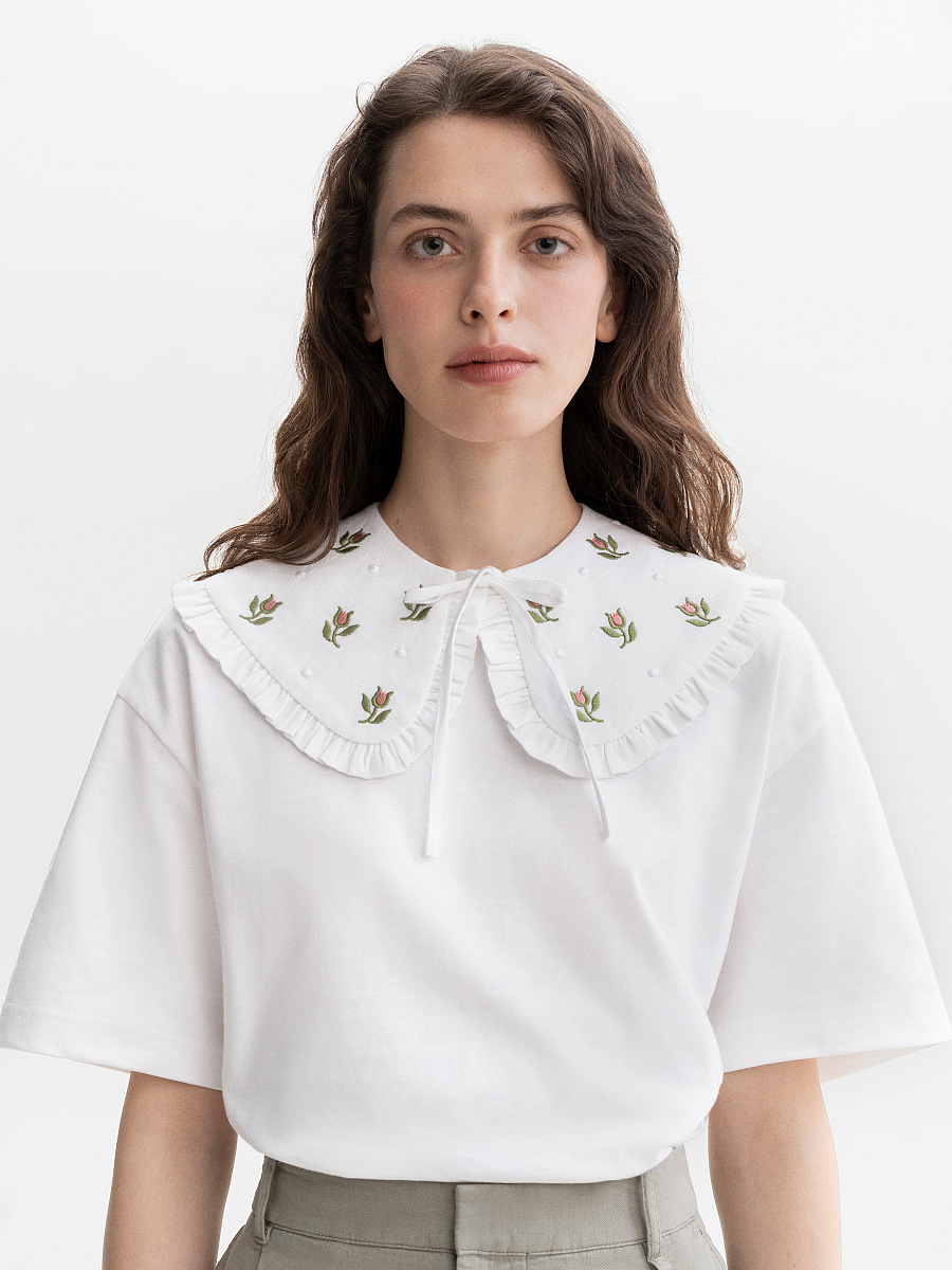White collar with floral ornament Pelageya [0]
