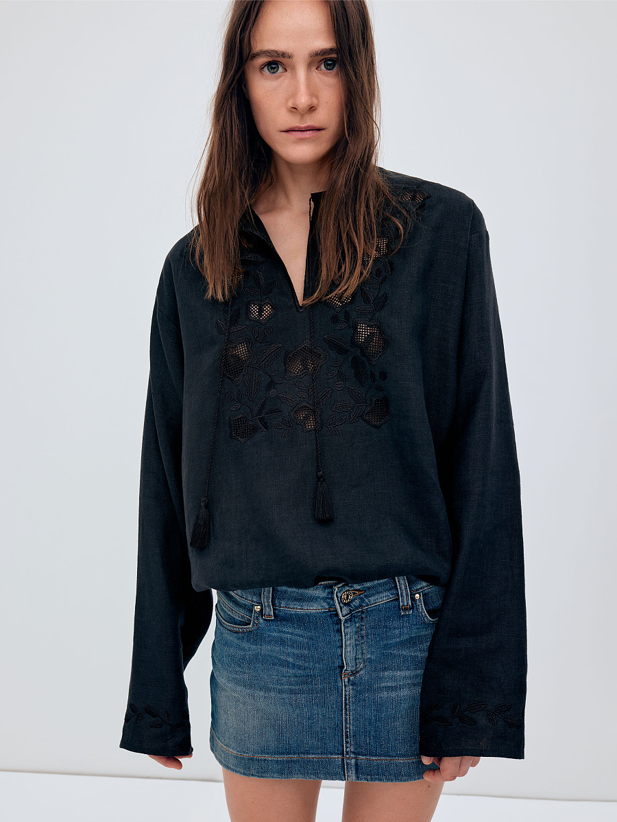 Men's shirt with black embroidery in the tone of "Vavylon XX" [0]