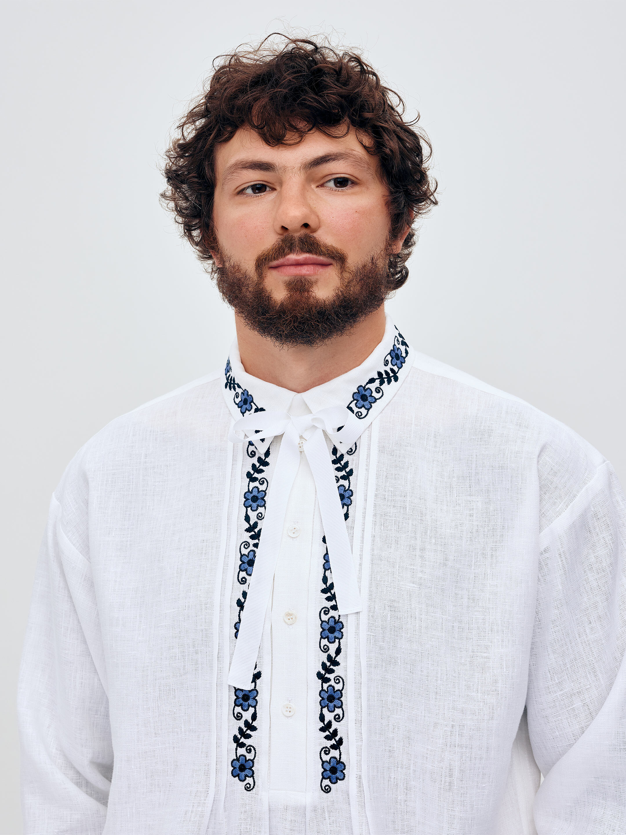 Men's shirt with removable ribbon "Ivasyk" photo