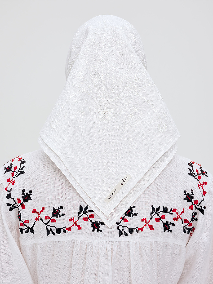 White bandana "Derevo zhyttia" [0]