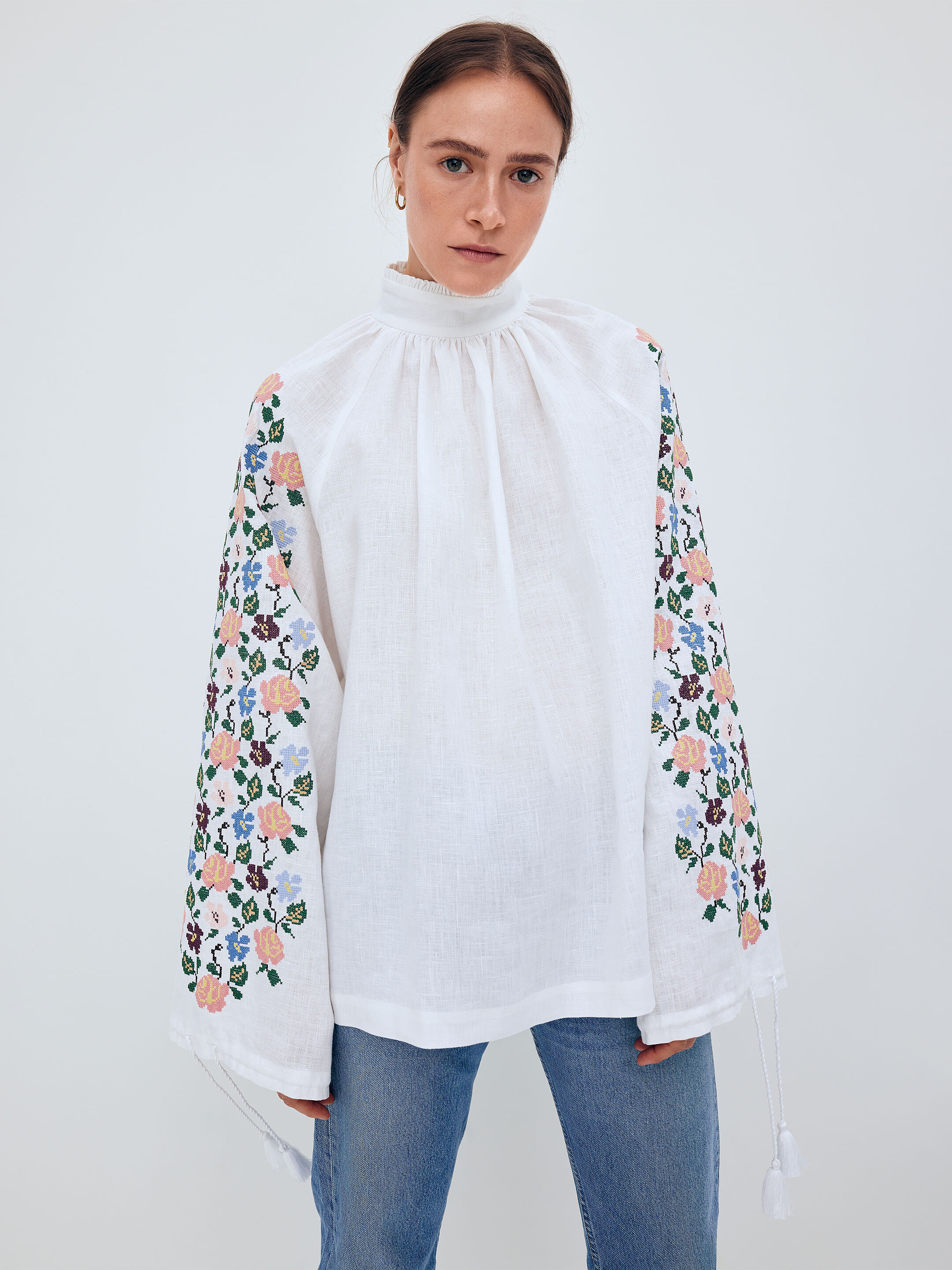 Linen shirt with floral ornament "Bouquet" Buy
