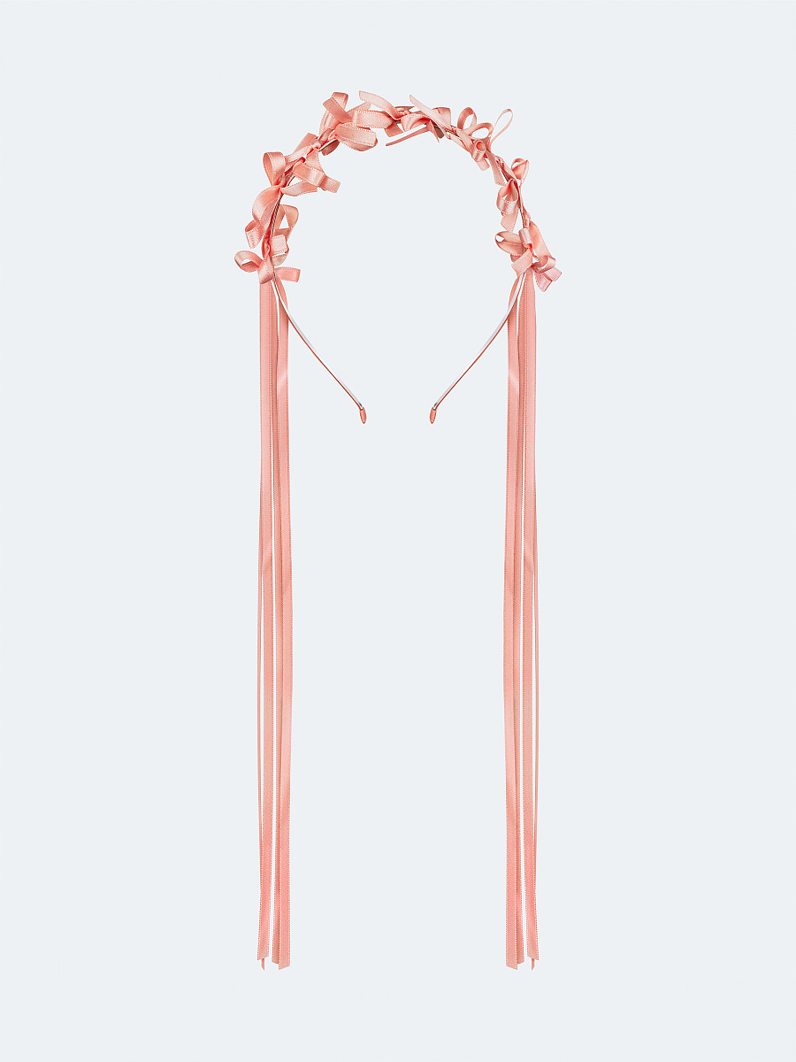 Light summer wreath made of peach-colored satin thread "Lebidka" [0]